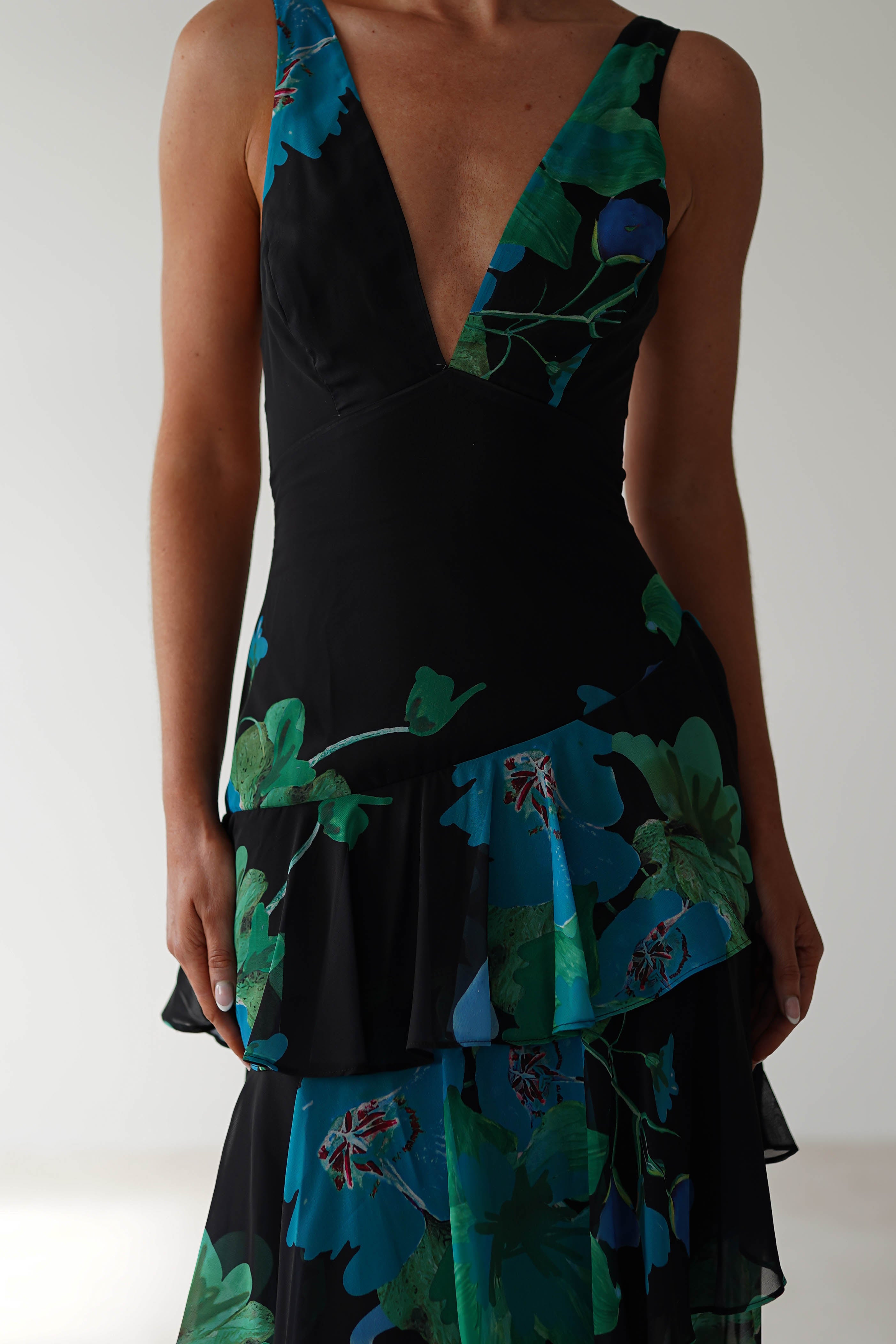 Lenora Floral Print Maxi Dress Black Print | Wedding Guest Dress | Maxi | Oh Hello Clothing