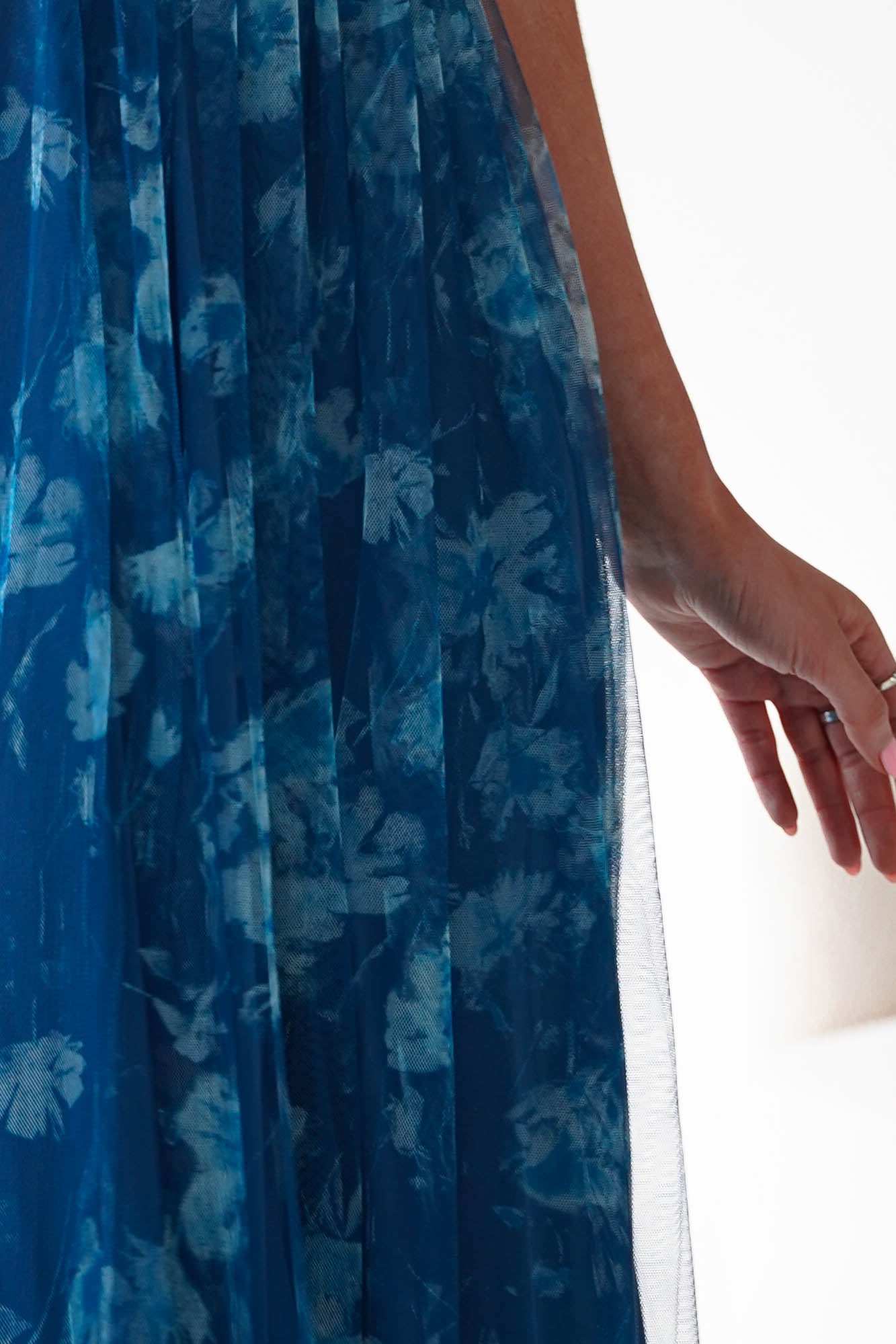 Oh Hello Clothing Women > Clothing > Dresses 1*DONE-Valentina Tulle Floral Maxi Dress | NAVYBLUE