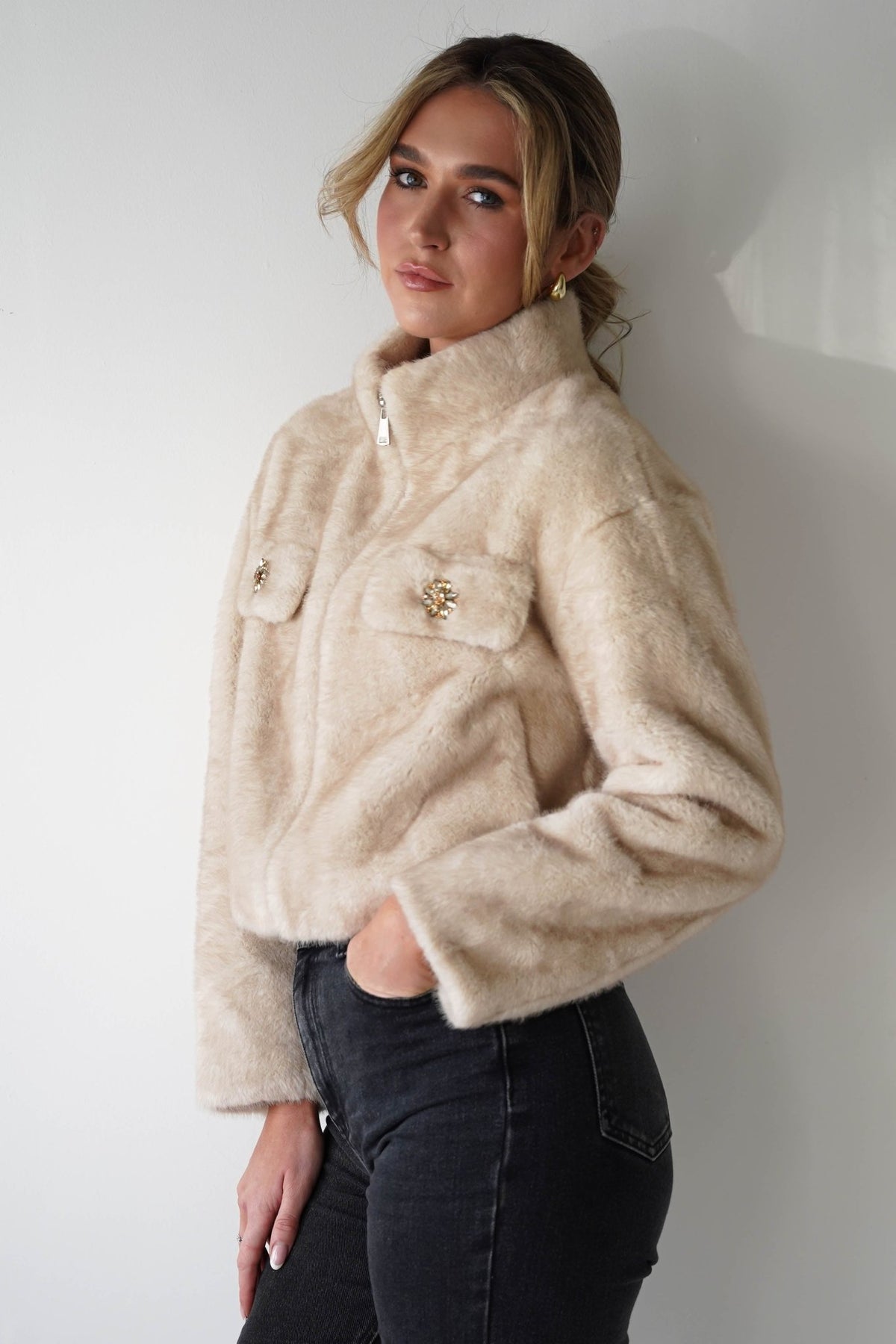 Elie Faux Fur Cropped Coat | Beige-Oh Hello Clothing