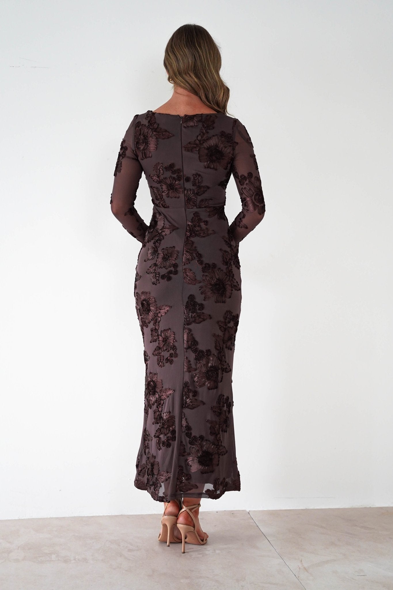 Amelita Long Sleeve Textured Maxi Dress Brown | Wedding Guest Dress | Long Sleeve | Maxi | Oh Hello Clothing