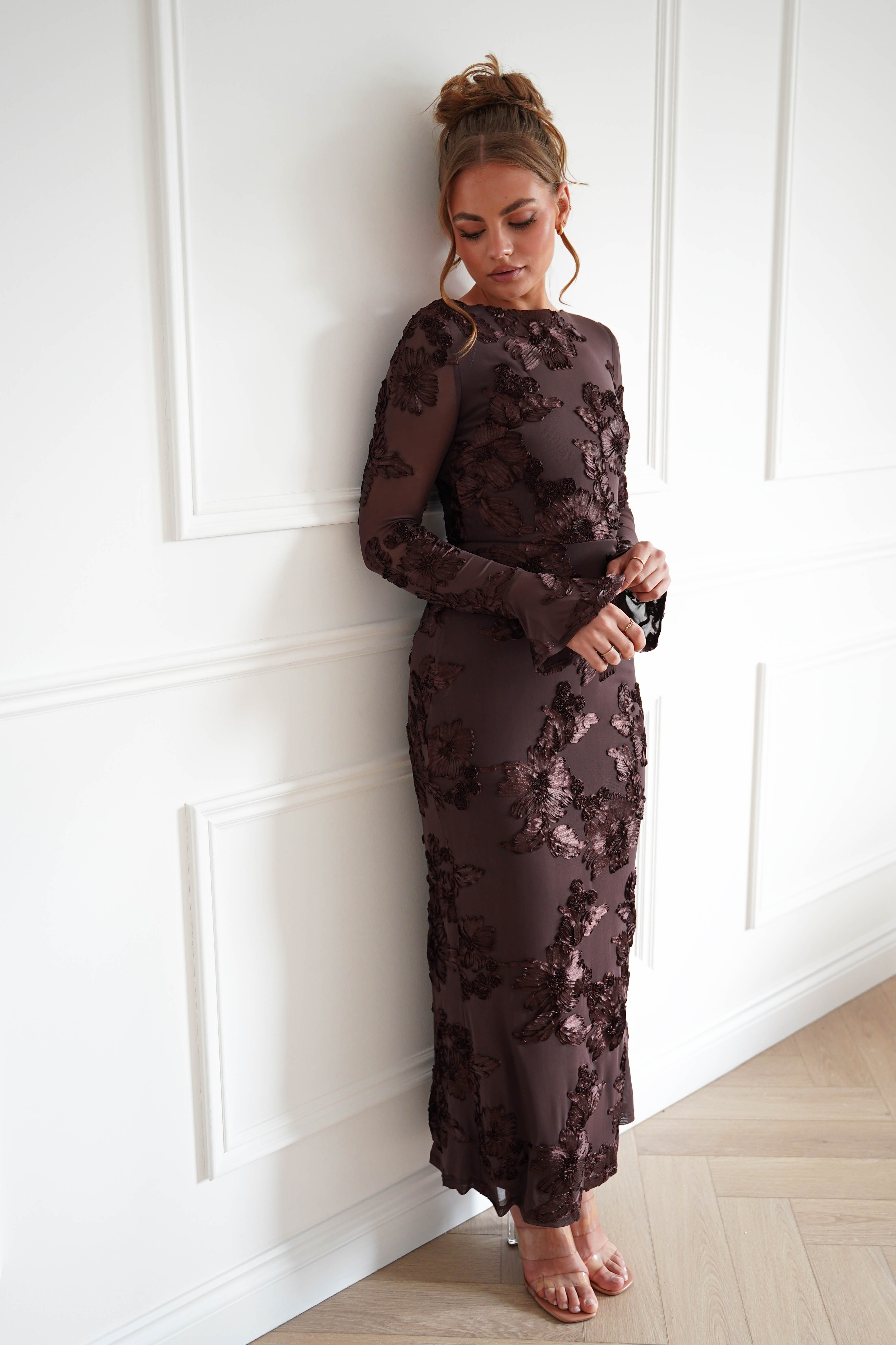 Oh Hello Clothing Women > Clothing > Dresses Amelita Long Sleeve Textured Maxi Dress | Brown