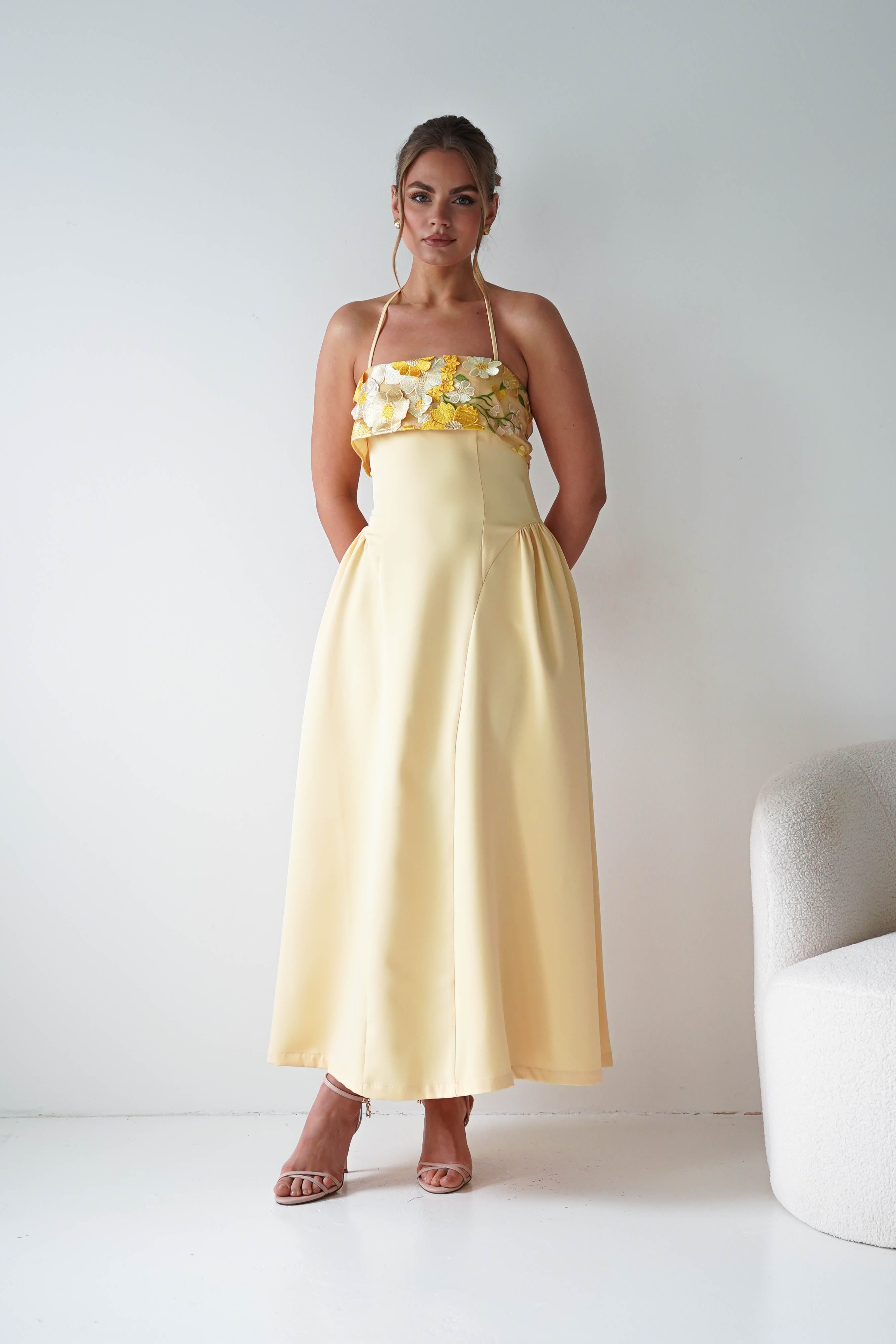 Oh Hello Clothing Women > Clothing > Dresses Daphne Embroidered Floral Midaxi Dress | Yellow