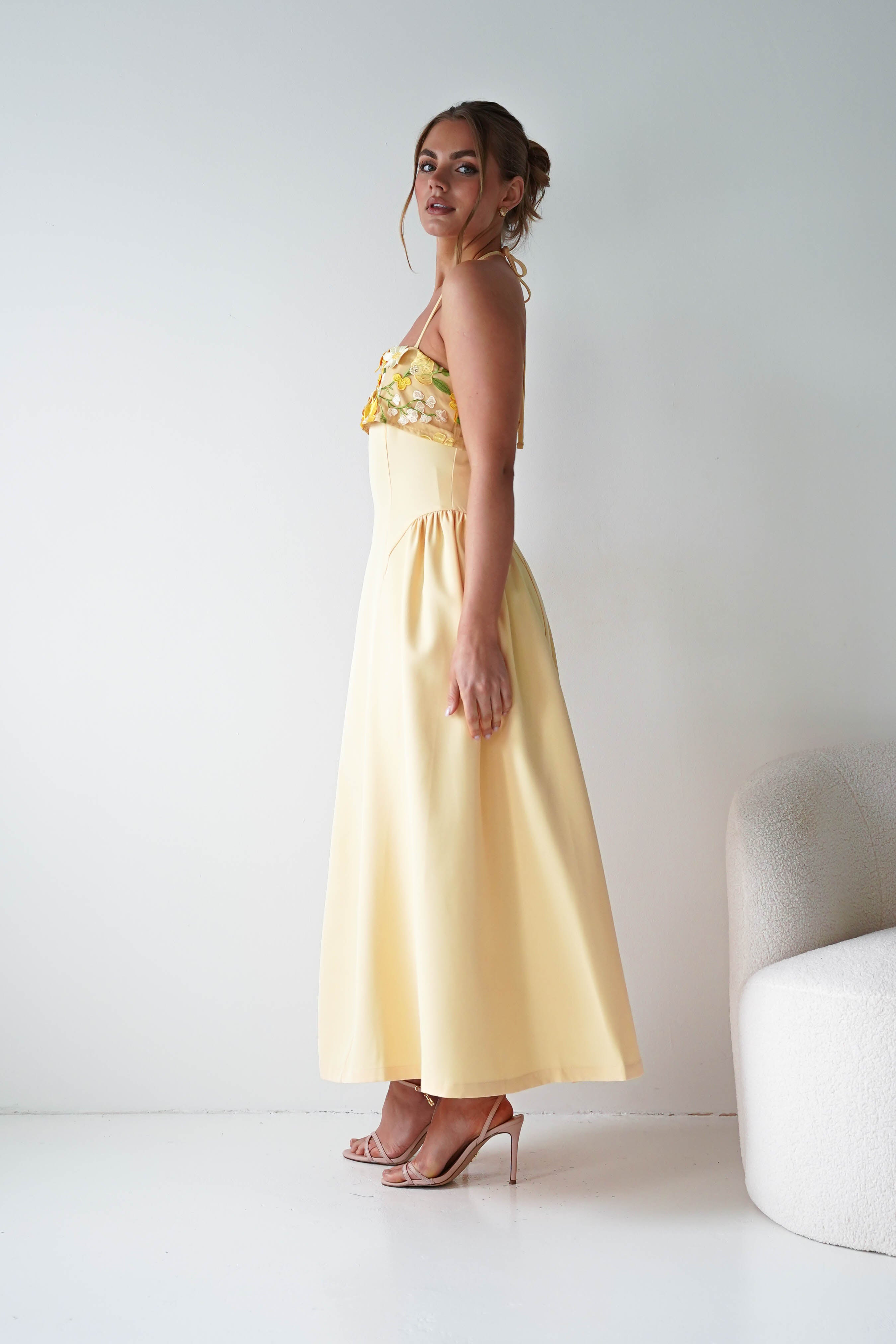 Oh Hello Clothing Women > Clothing > Dresses Daphne Embroidered Floral Midaxi Dress | Yellow