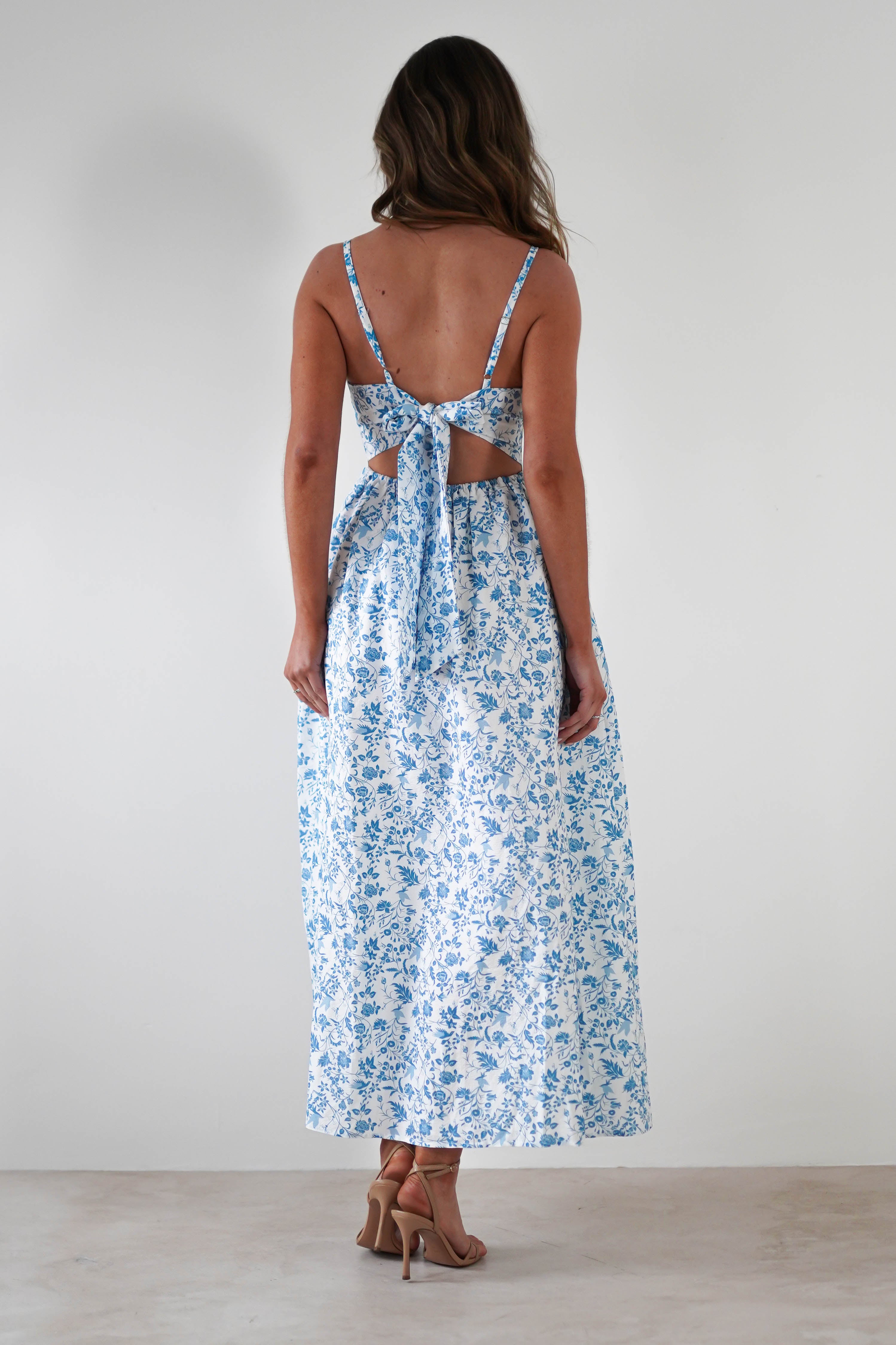 Carolyn Floral Print Maxi Dress Blue/White | Wedding Guest Dress | Maxi | Oh Hello Clothing