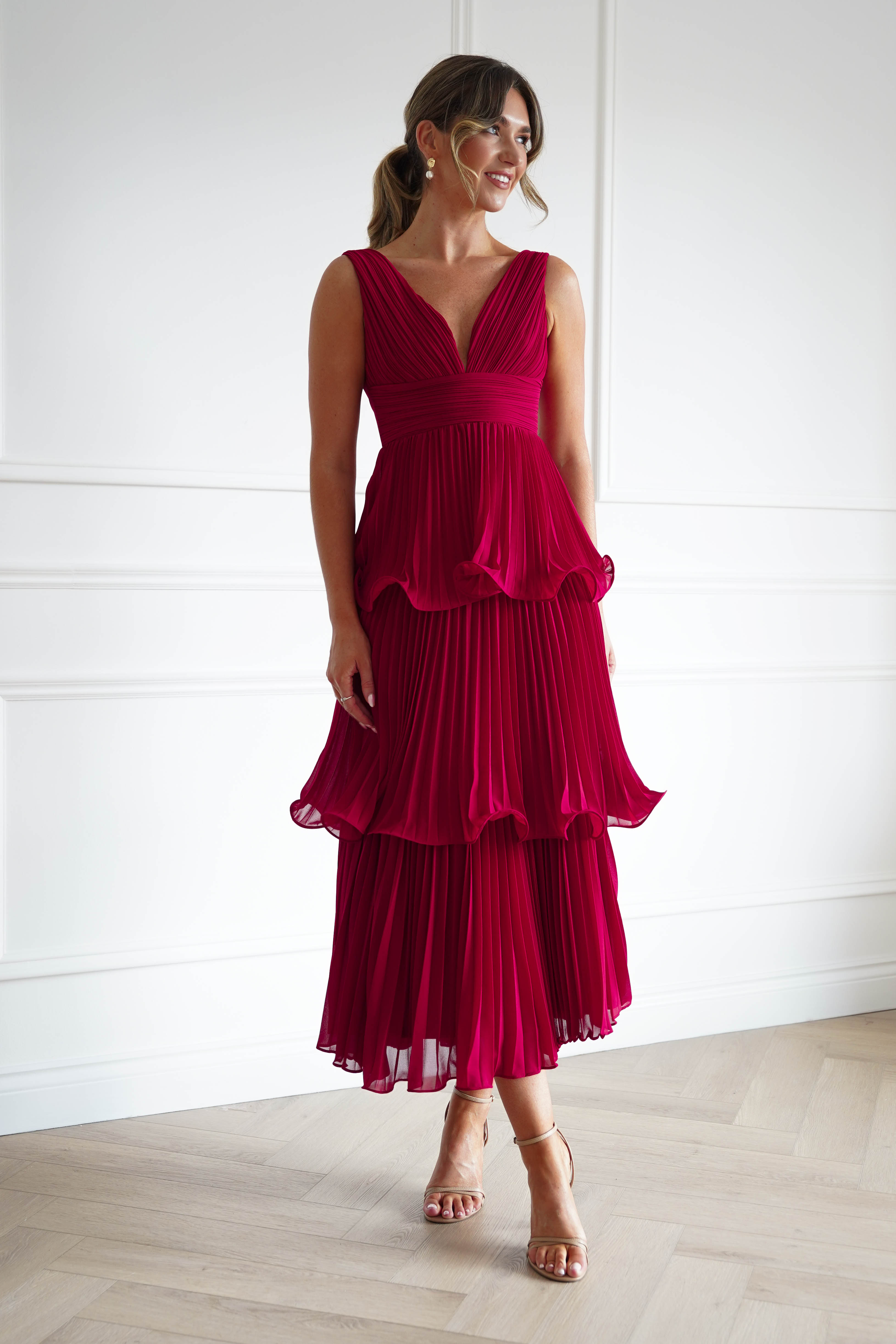 Oh Hello Clothing Women > Clothing > Dresses Marielle Pleated Tiered Midi Dress | Red