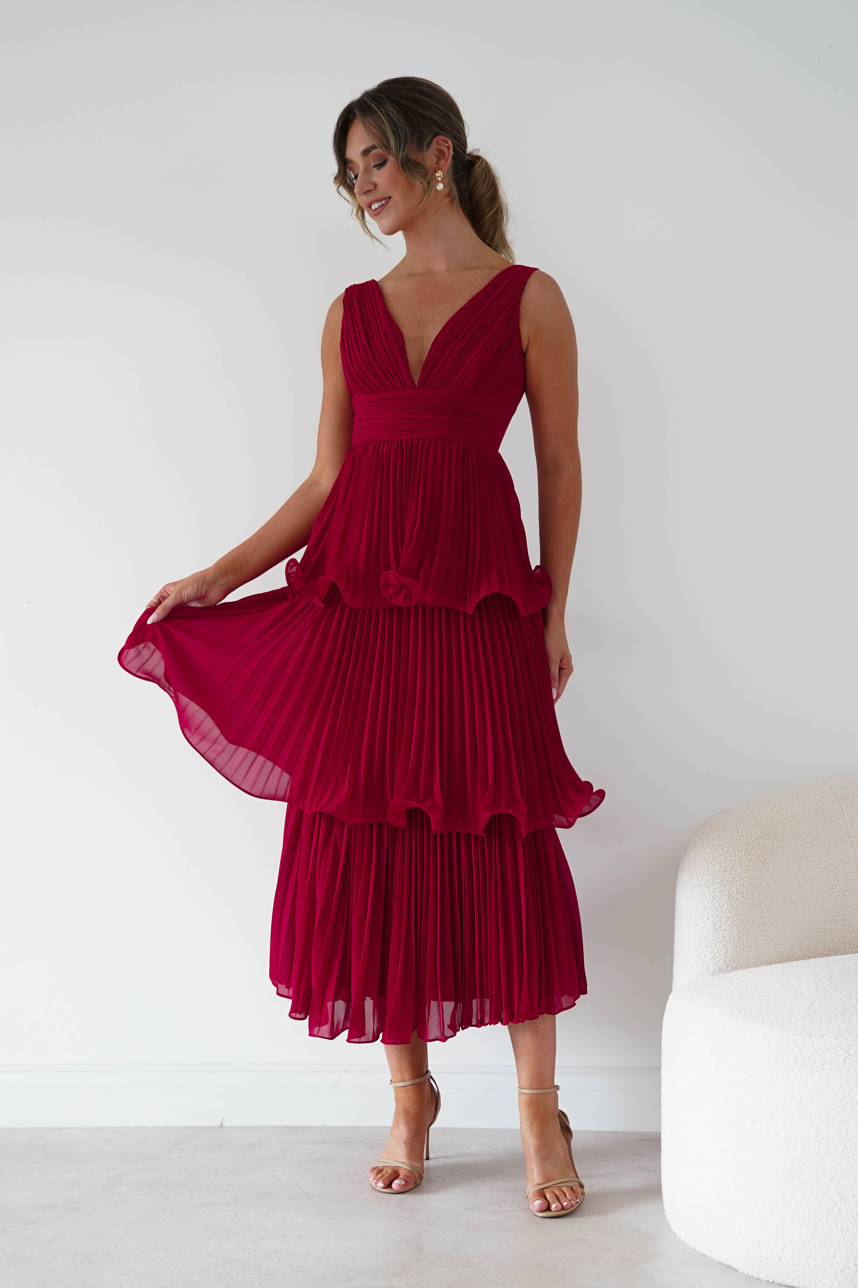 Oh Hello Clothing Women > Clothing > Dresses Marielle Pleated Tiered Midi Dress | Red