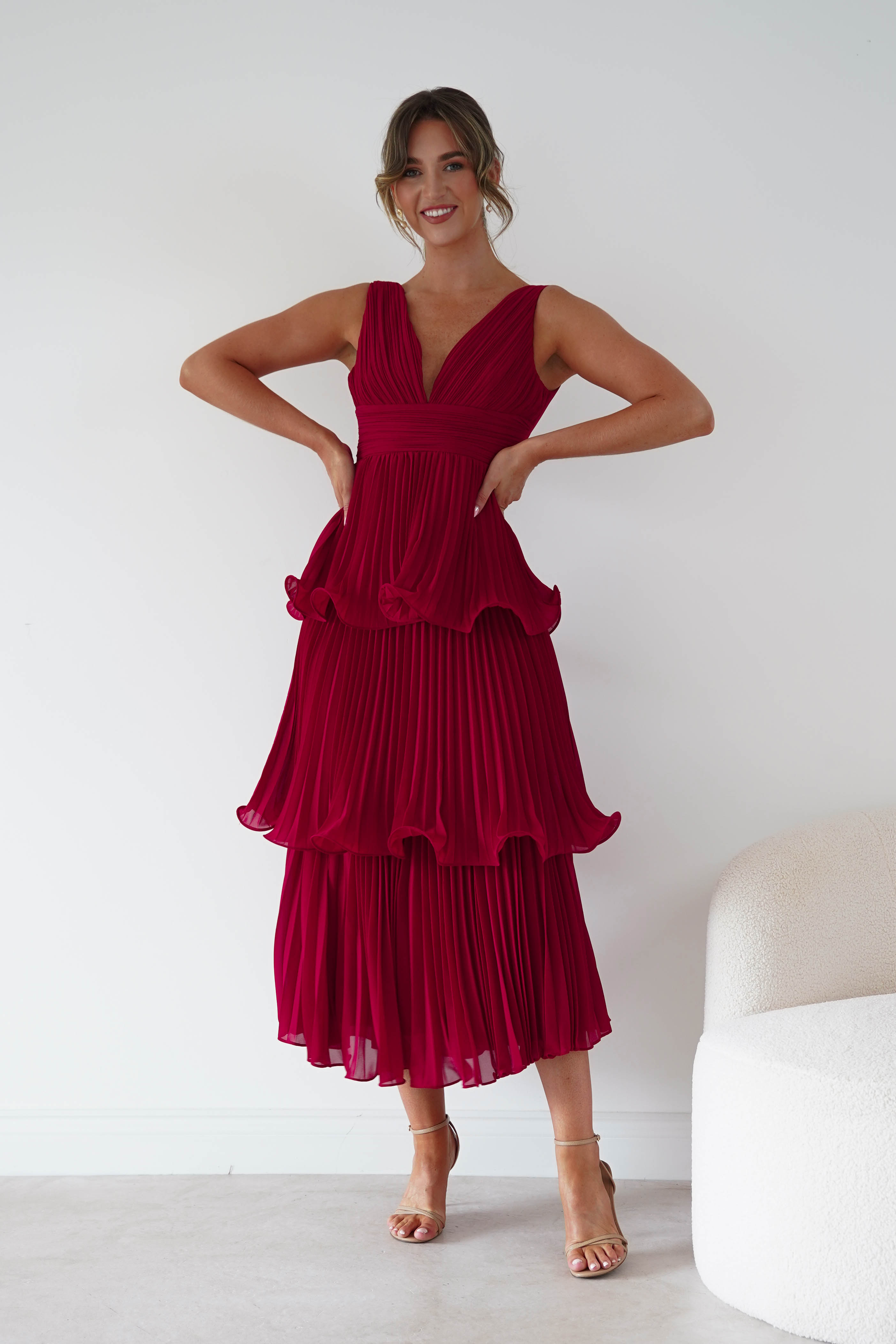 Oh Hello Clothing Women > Clothing > Dresses Marielle Pleated Tiered Midi Dress | Red