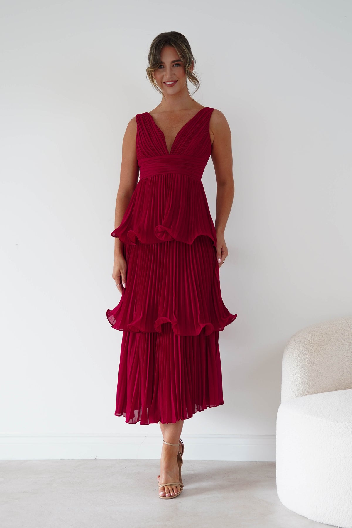 Oh Hello Clothing Women > Clothing > Dresses Marielle Pleated Tiered Midi Dress | Red