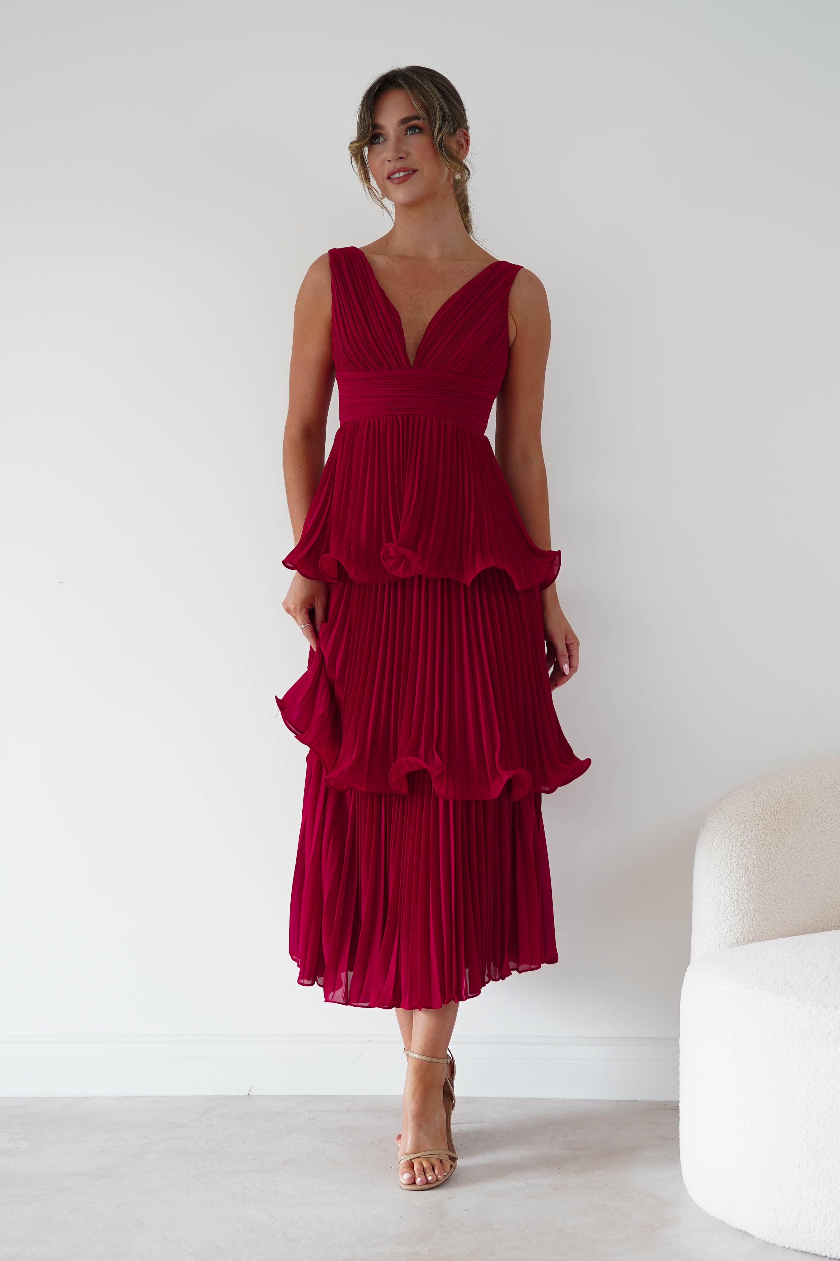 Oh Hello Clothing Women > Clothing > Dresses Marielle Pleated Tiered Midi Dress | Red