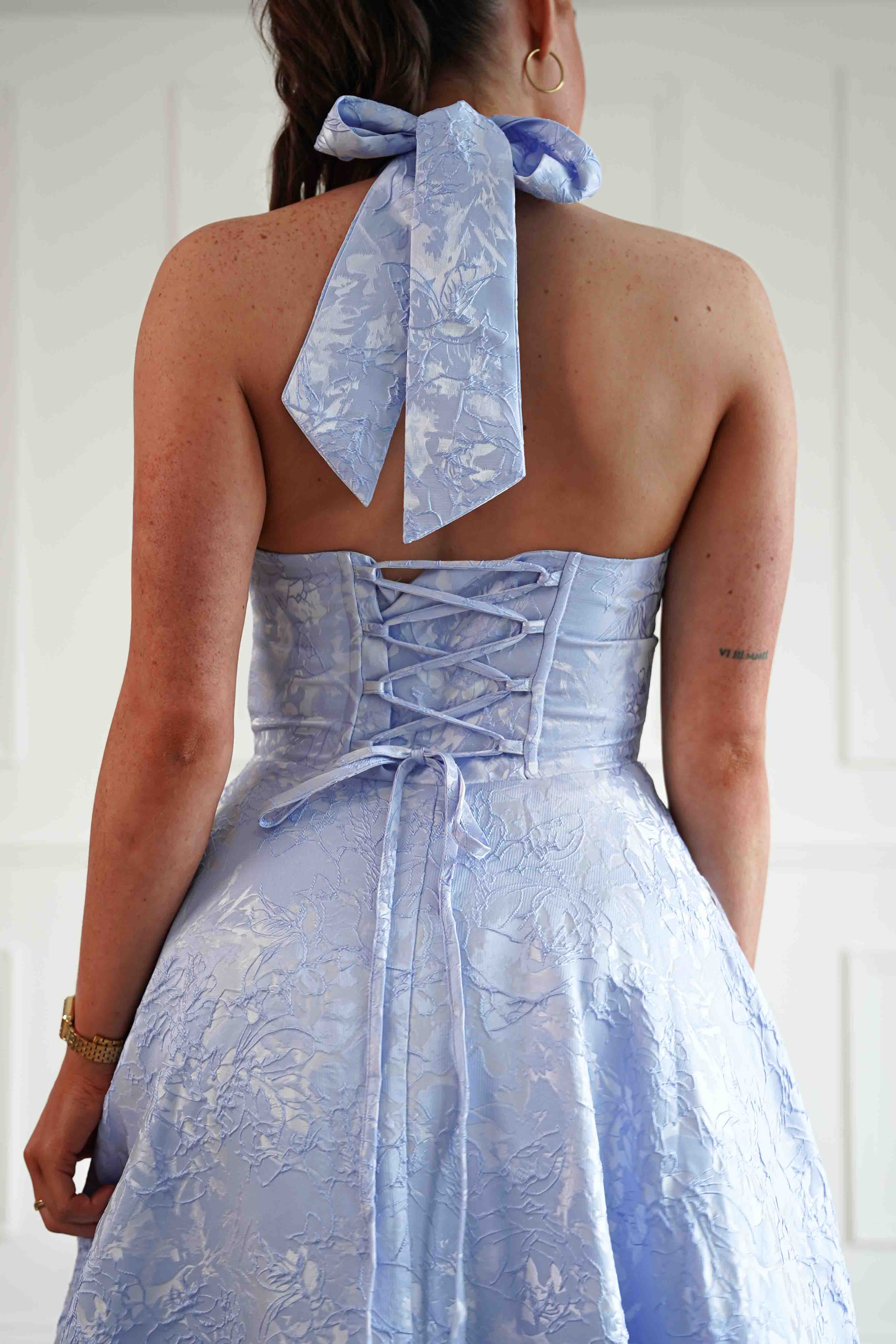 Oh Hello Clothing Women > Clothing > Dresses Mila Jacquard Plunge Midi Dress | Blue