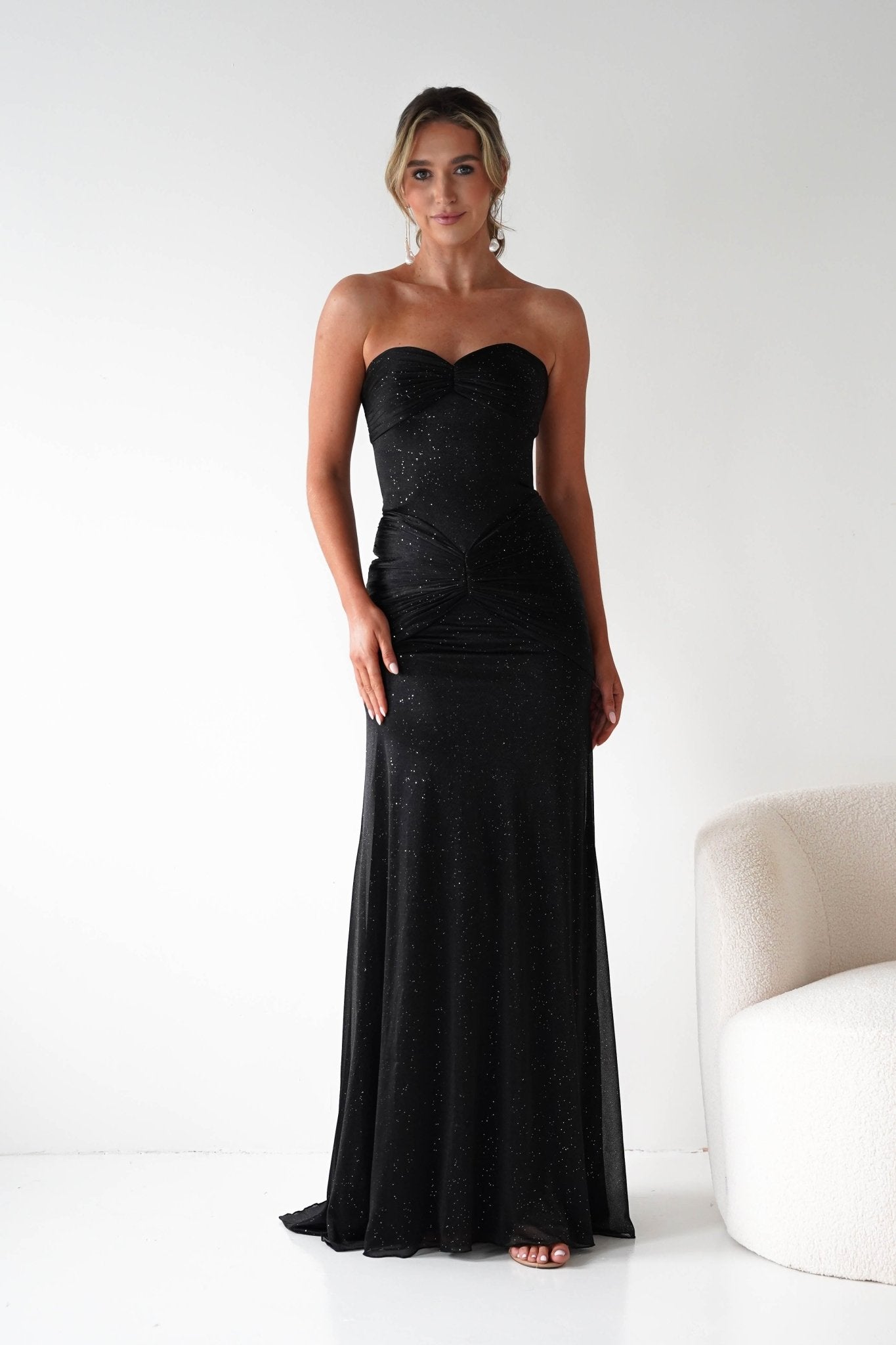 Oh Hello Clothing Dresses Nicola Strapless Glitter Gown | Black