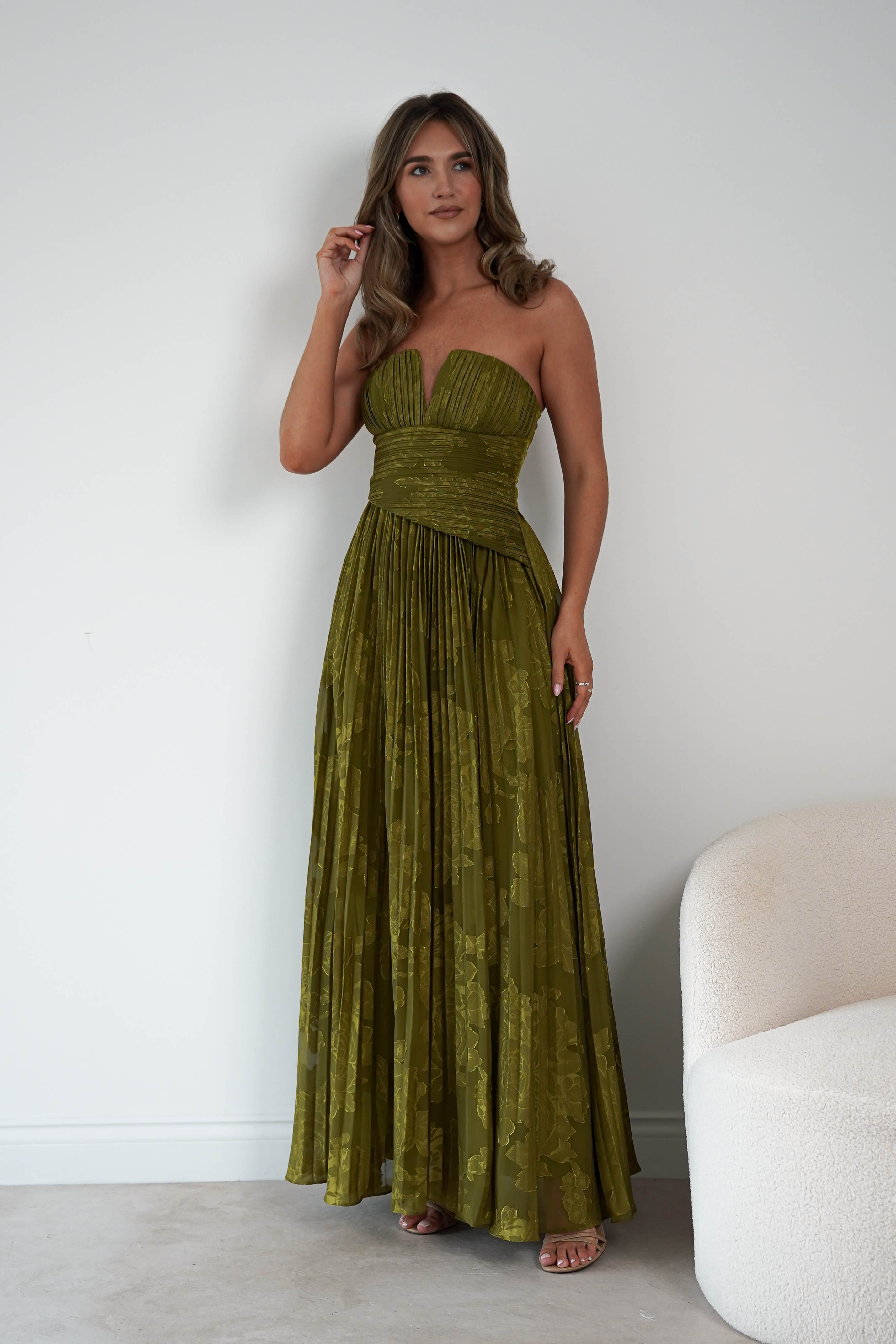 Oh Hello Clothing Women > Clothing > Dresses Rubi Floral Textured Ruffle Pleated Maxi Dress | Green
