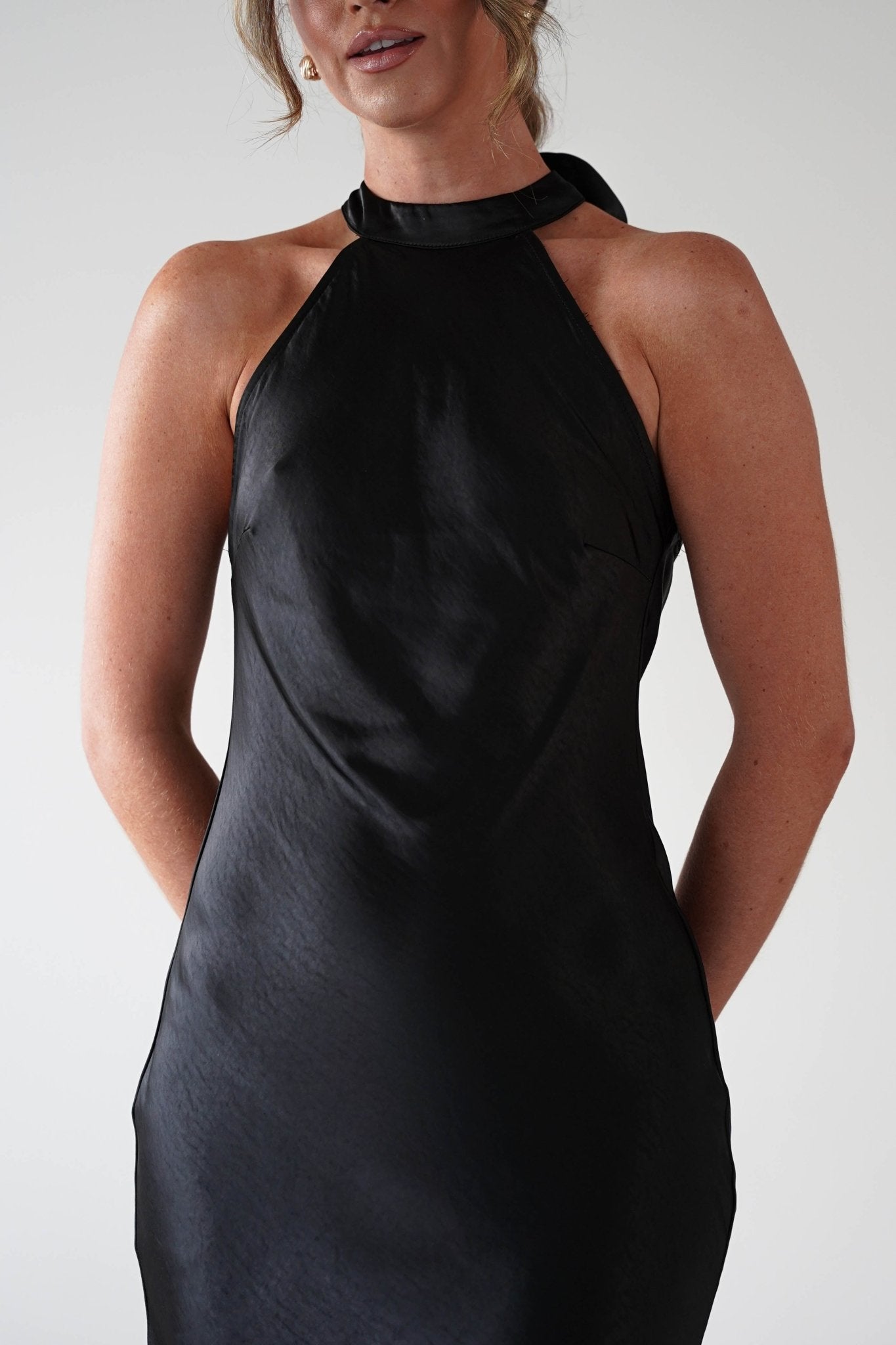 Taylee Halterneck Maxi Dress Black | Wedding Guest Dress | Halter Neck | Maxi | Oh Hello Clothing