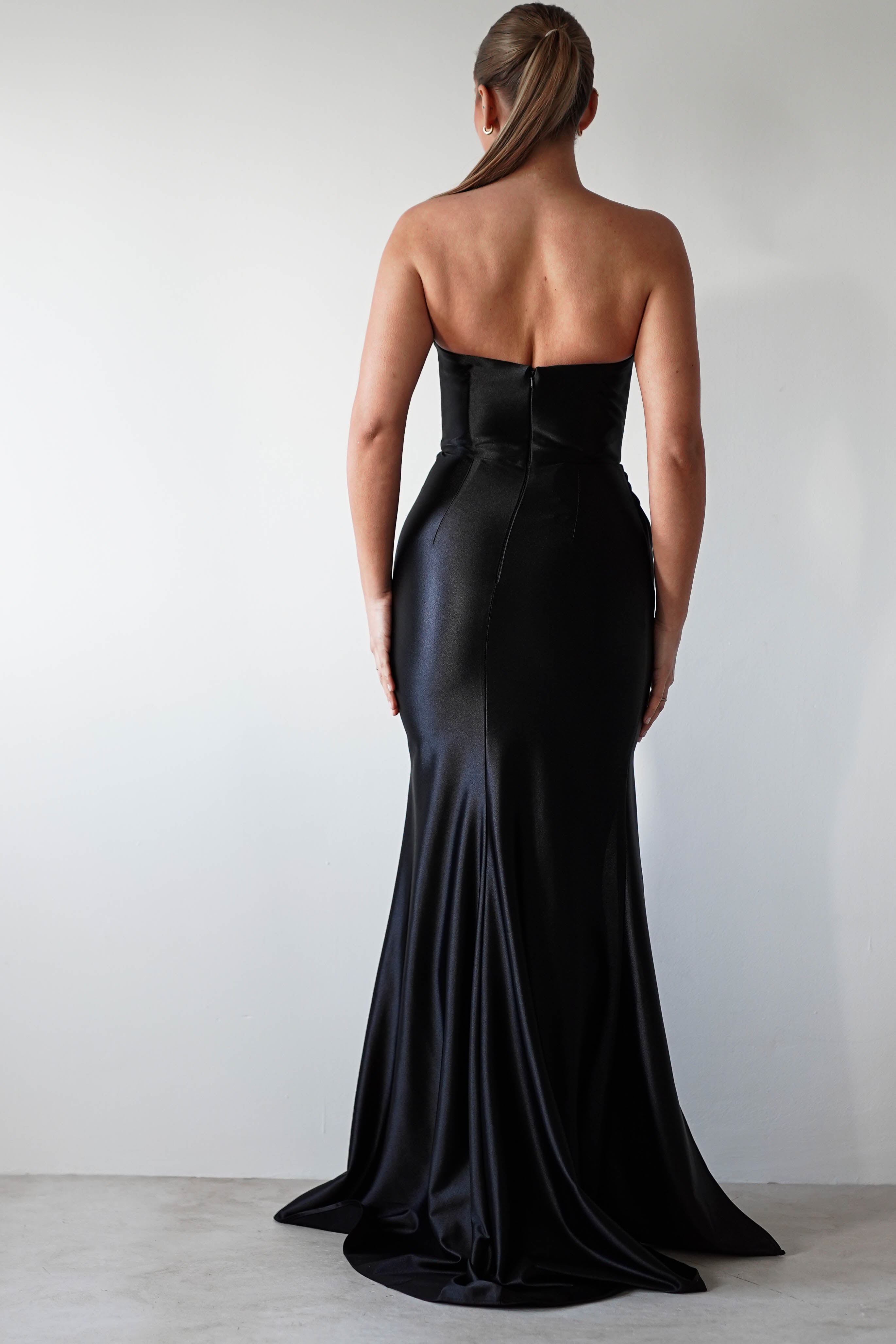 Venice Strapless Bodycon Gown | Black | Debs & Prom | Formal Gown | Oh Hello Clothing
