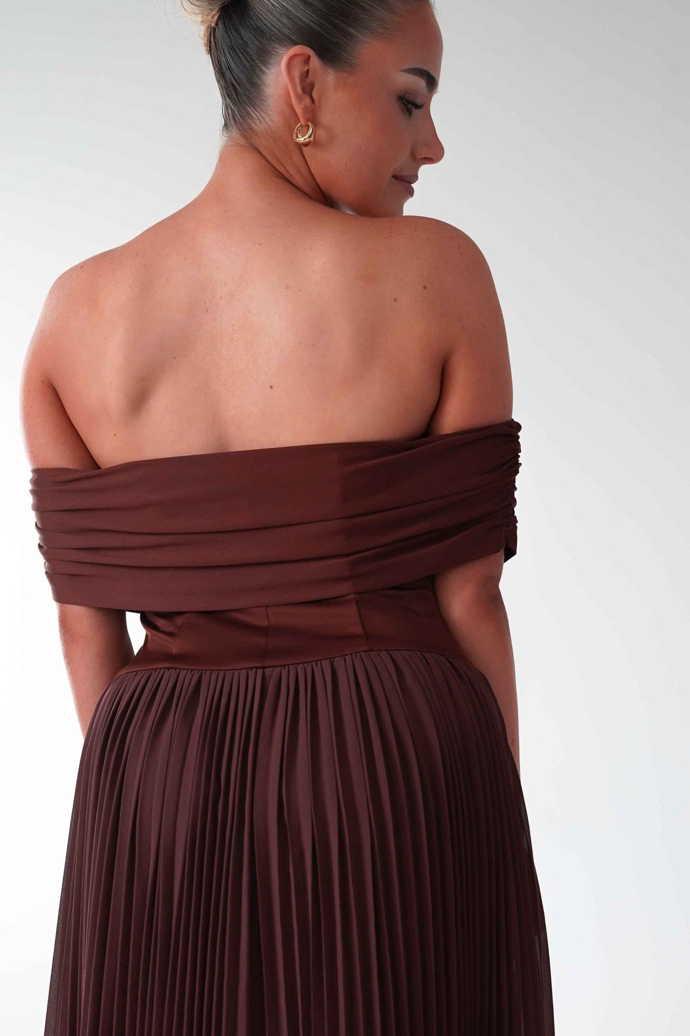 Oh Hello Clothing Dresses Whitney Pleated Off The Shoulder Maxi Dress | Brown