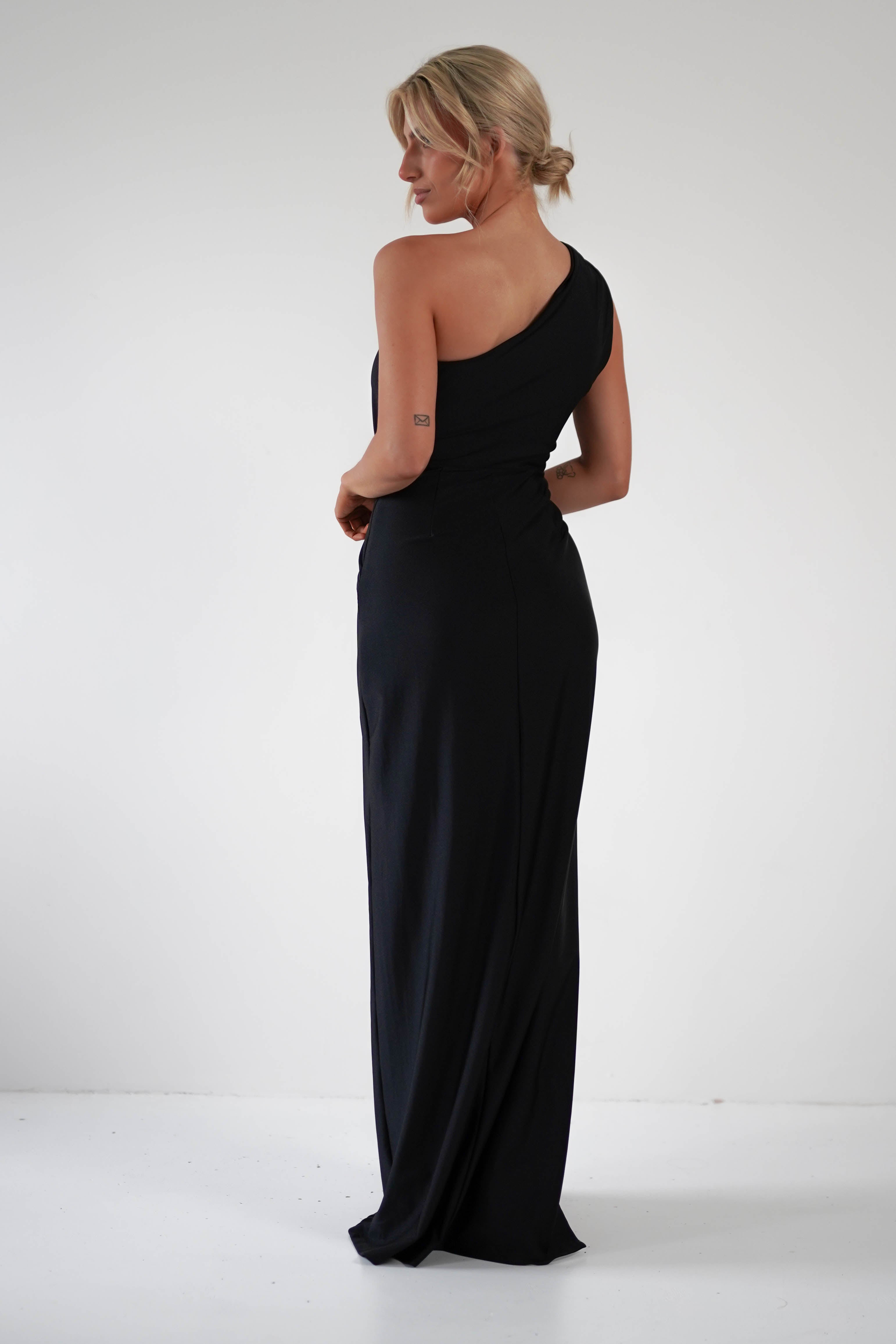 Giordana Jersey Bodycon Maxi Dress Black | Wedding Guest Dress | Bodycon | Maxi | Oh Hello Clothing