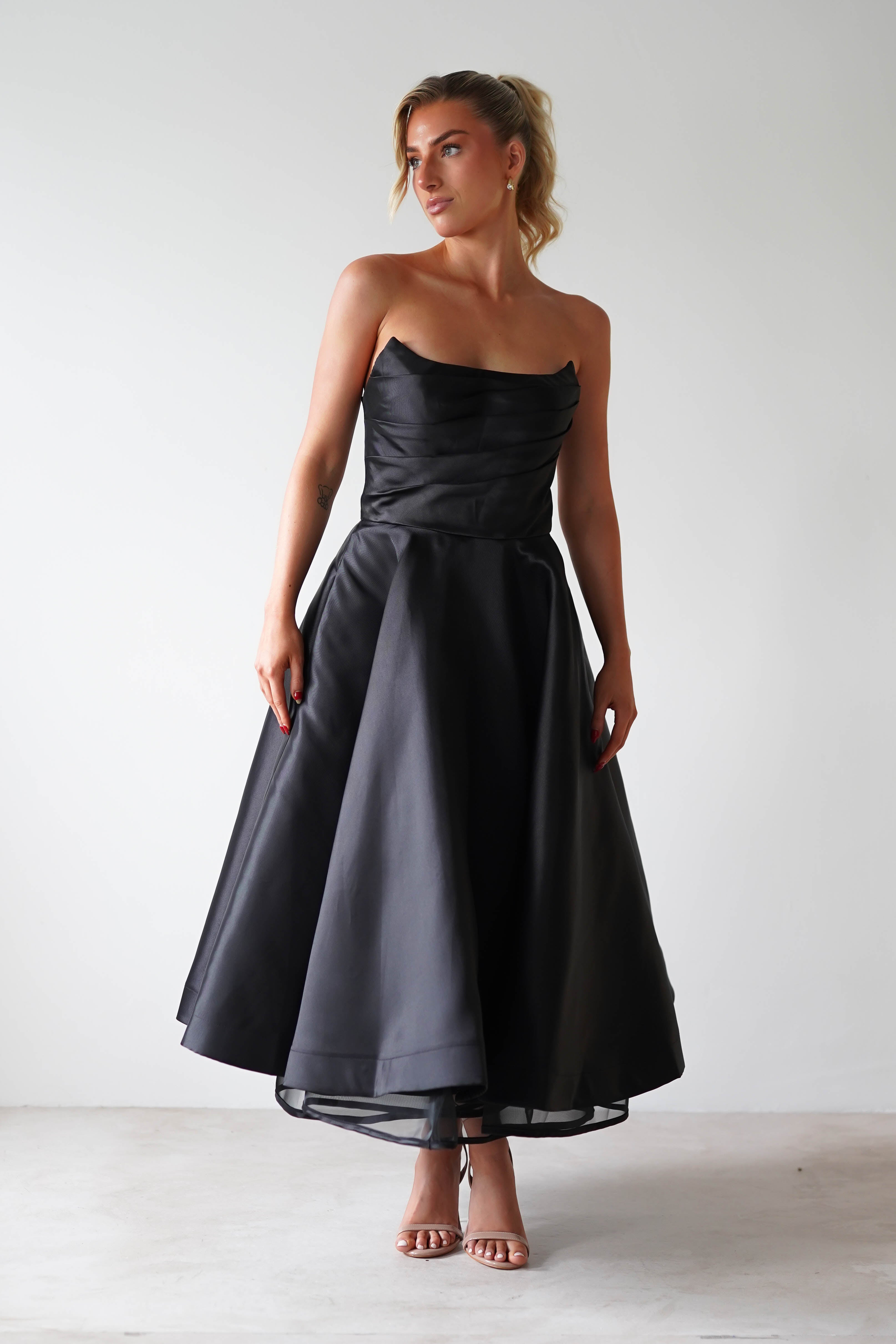 Madison A-Line Midi Dress Black | Wedding Guest Dress | A-Line | Midi | Oh Hello Clothing