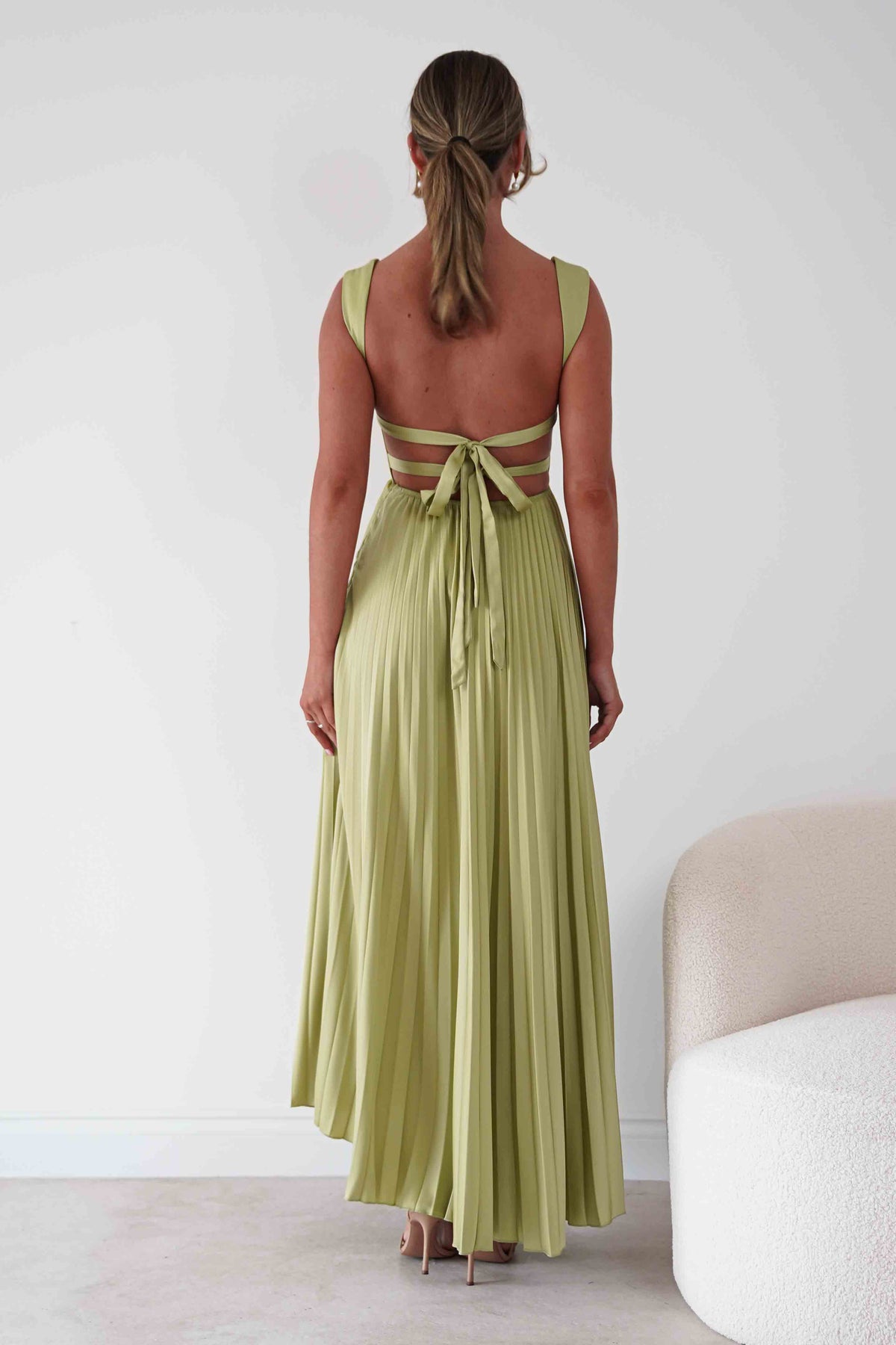 Lottie Pleated Tie Back Maxi Dress | Lime-Oh Hello Clothing