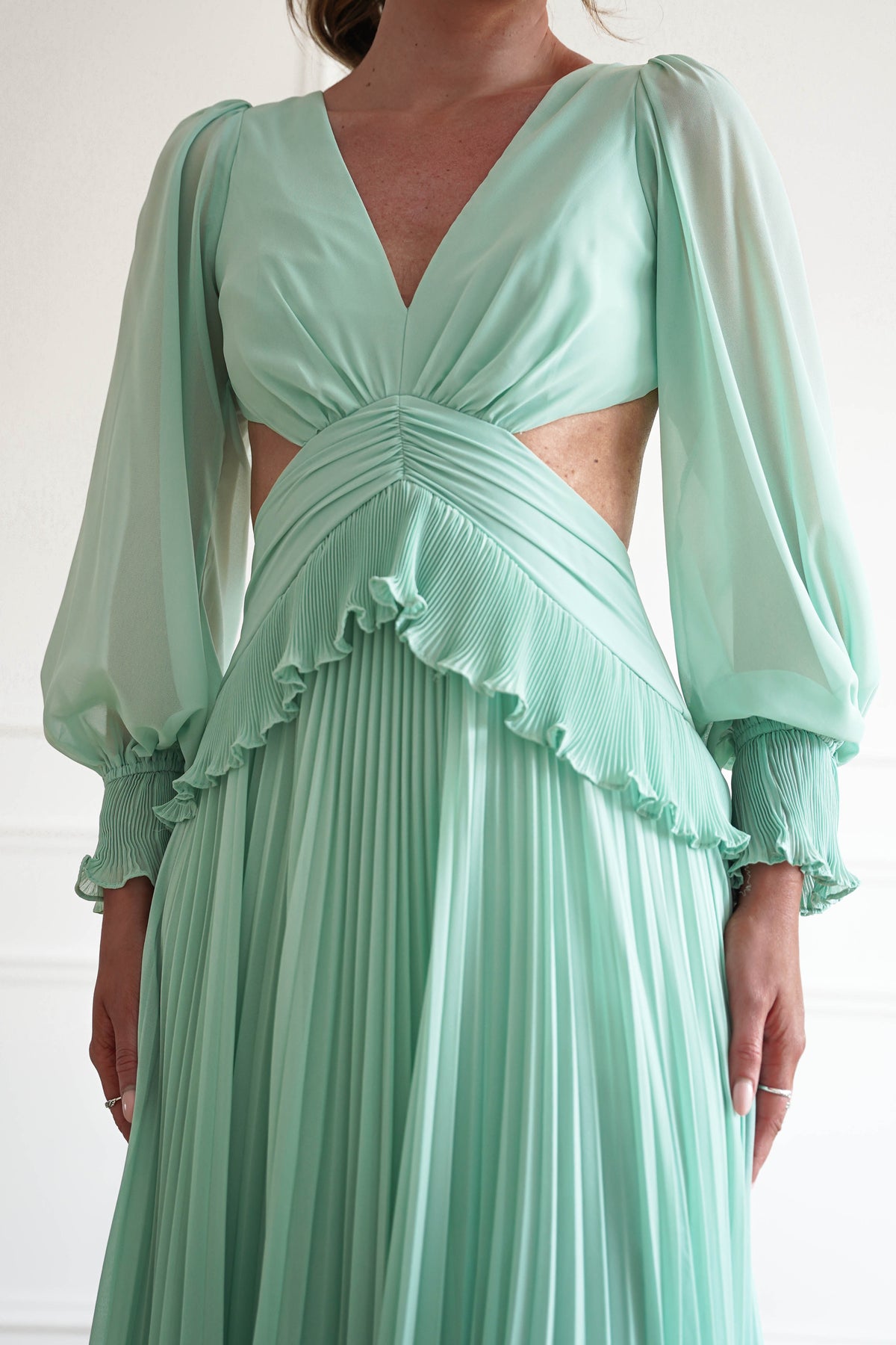 Middleton Pleated Maxi Dress | Mint-Oh Hello Clothing