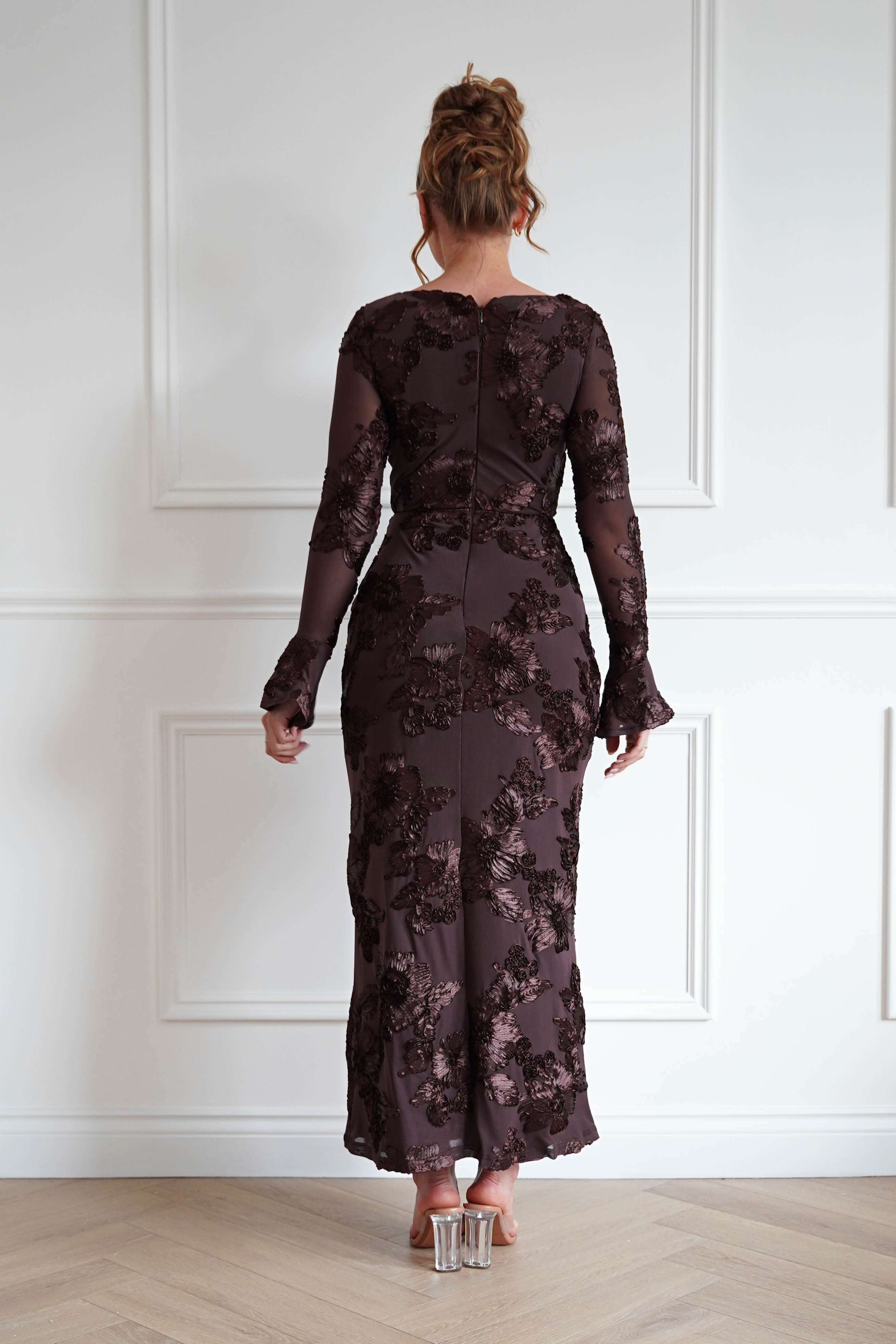 Oh Hello Clothing Women > Clothing > Dresses Amelita Long Sleeve Textured Maxi Dress | Brown