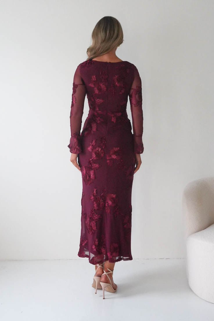 Oh Hello Clothing Dresses Amelita Long Sleeve Textured Maxi Dress | Wine