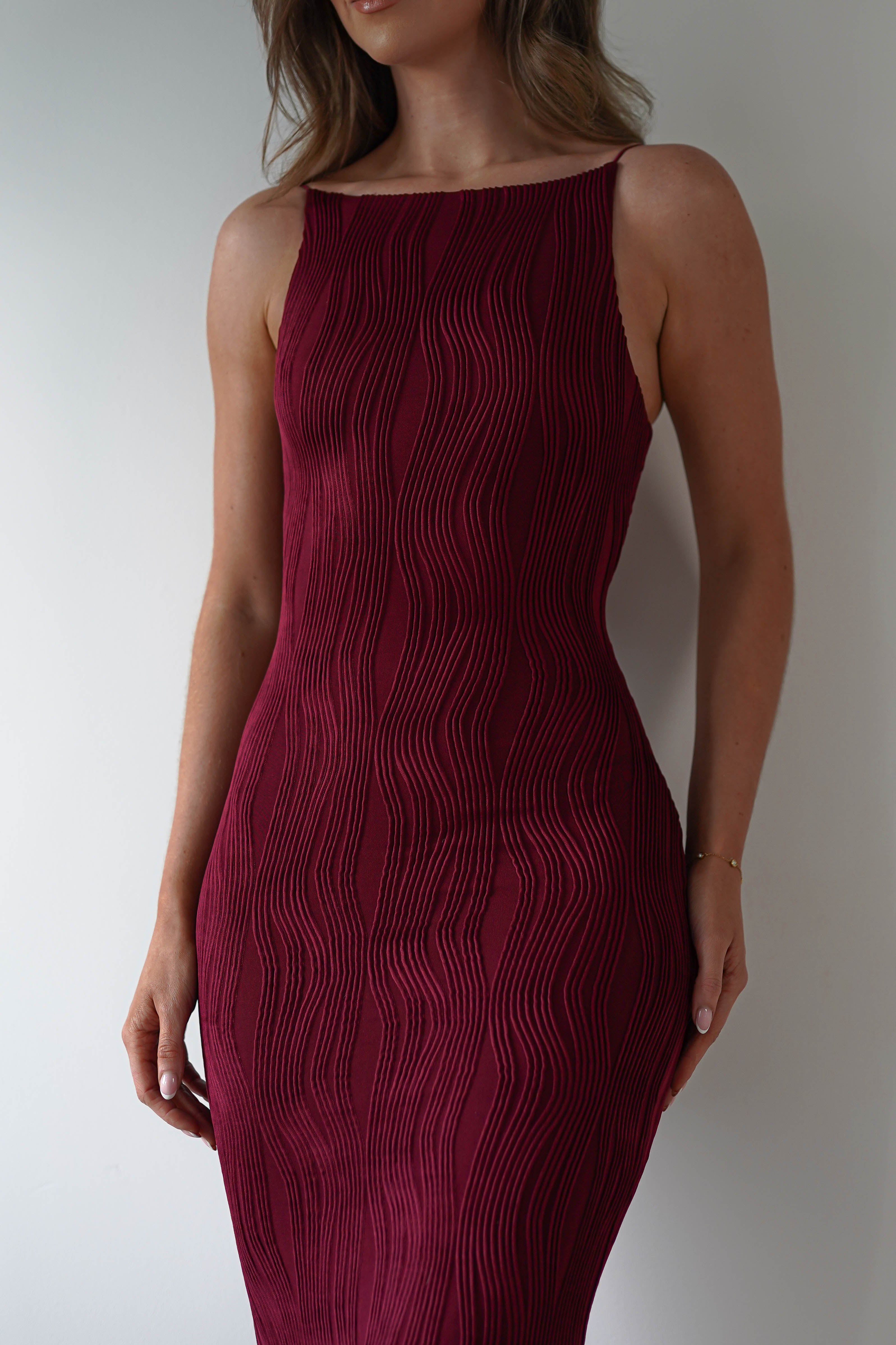 Brighton Textured Bodycon Midaxi Dress Wine | Wedding Guest Dress | Bodycon | Oh Hello Clothing