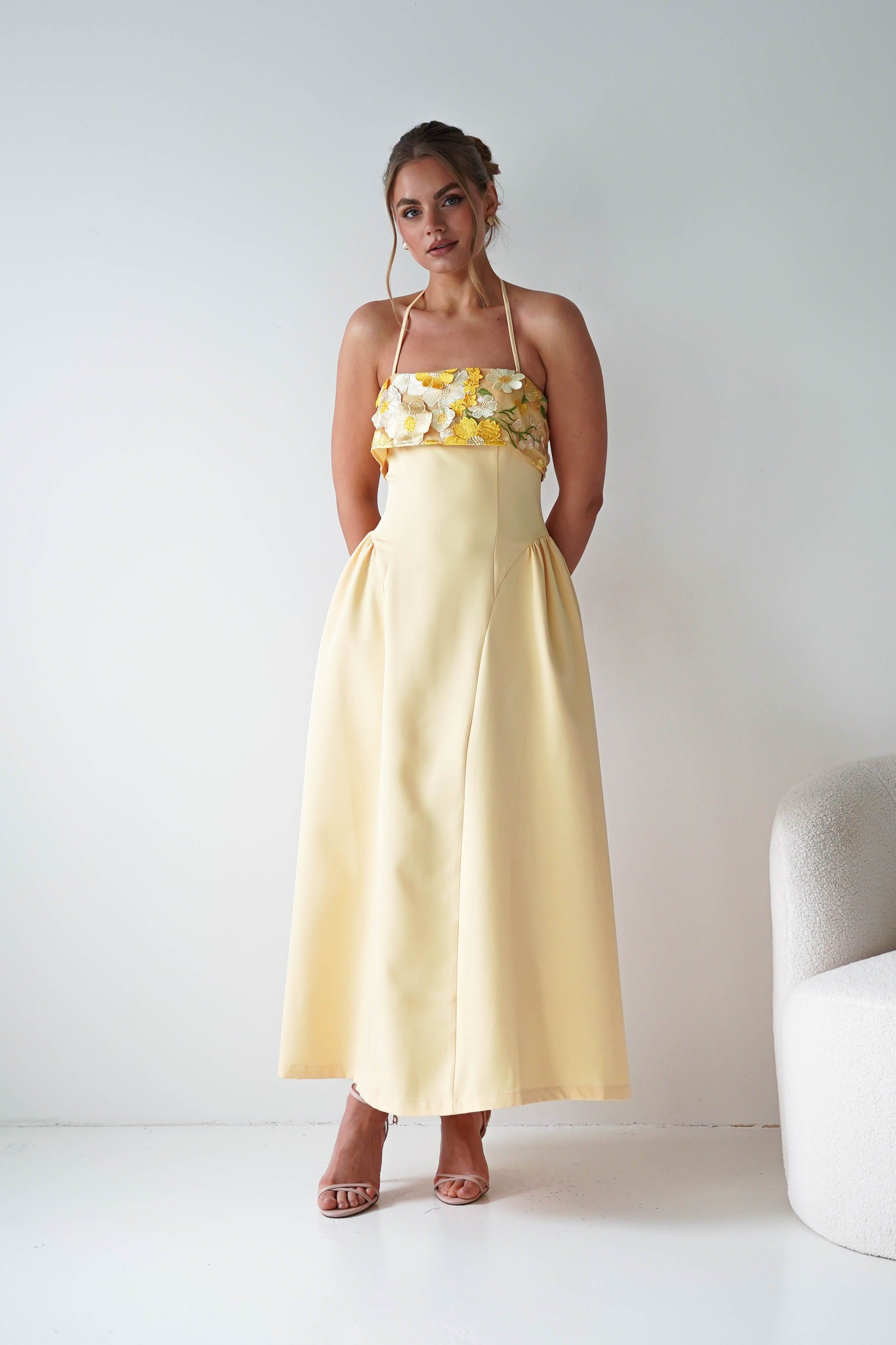 Oh Hello Clothing Women > Clothing > Dresses Daphne Embroidered Floral Midaxi Dress | Yellow