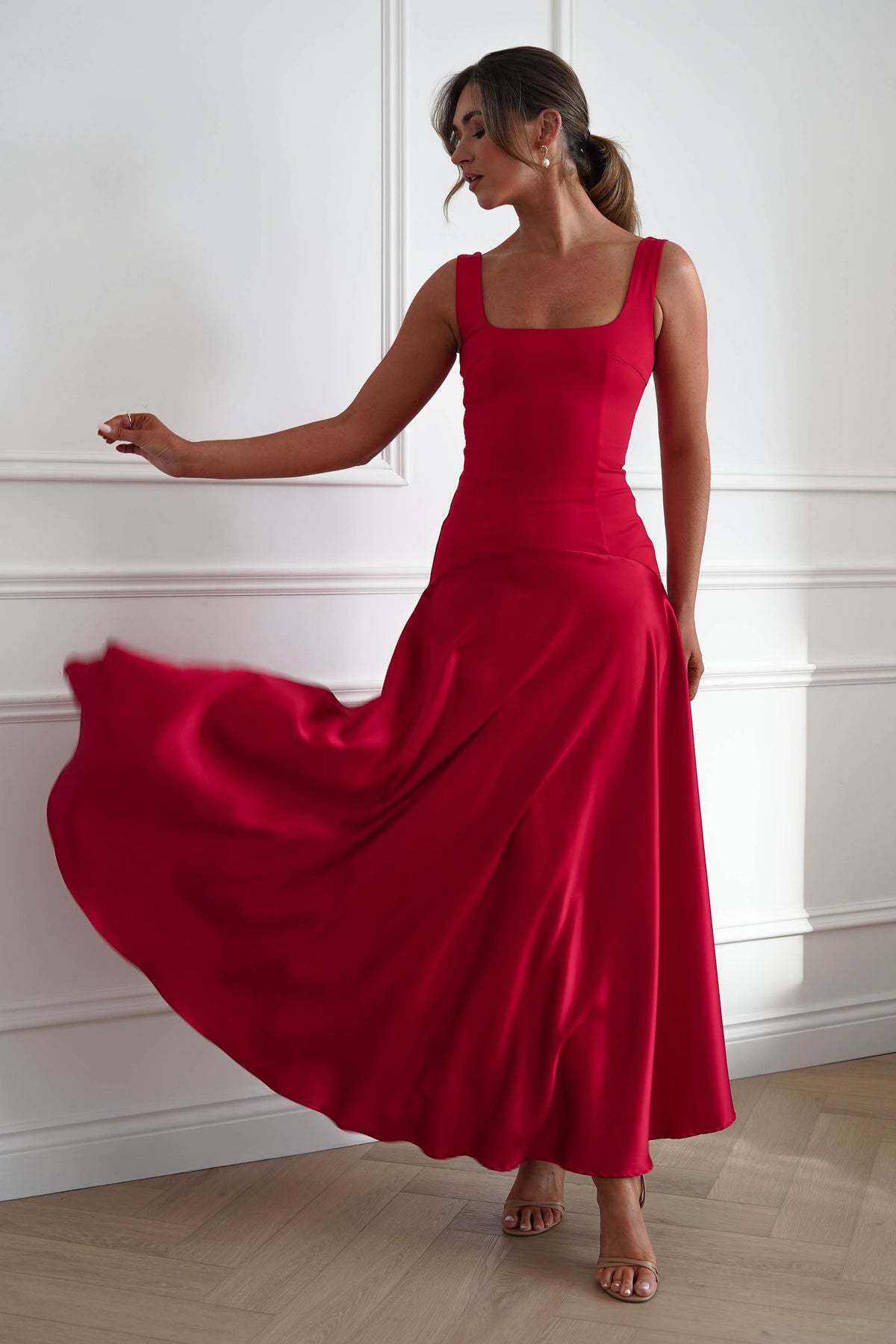 Oh Hello Clothing Dresses > Prom Dresses Elena Square Neck Soft Satin Maxi Dress | Red