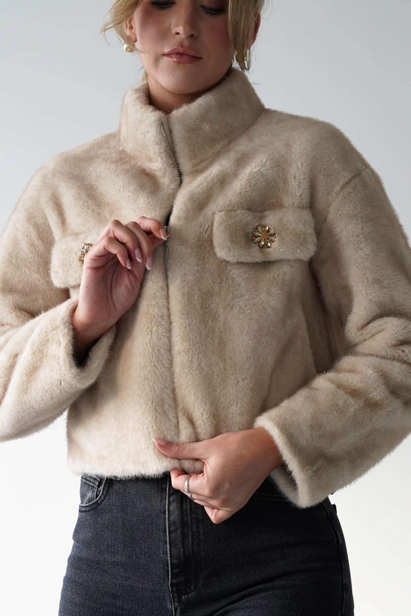 Oh Hello Clothing Blazer & Coats 1*DONE-ATTENTIF-F-085- FUR  CROPPED COAT