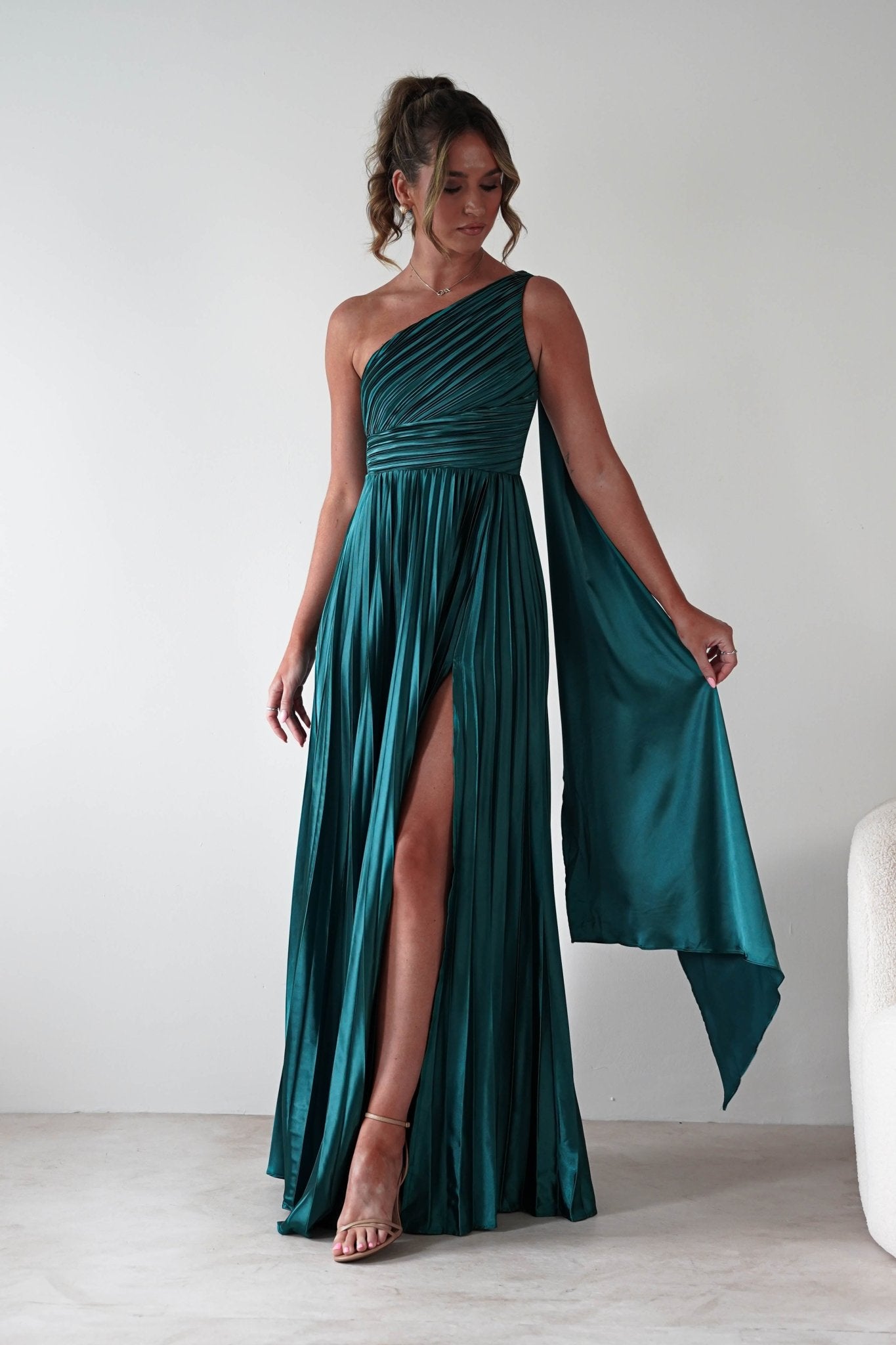 Jianna Peated Maxi Dress Emerald Green | Wedding Guest Dress | Maxi | Oh Hello Clothing