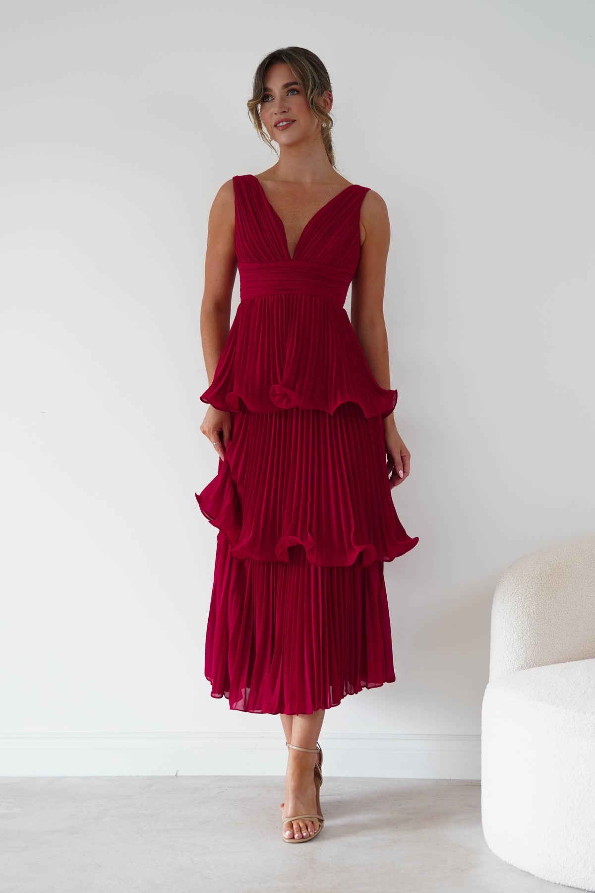 Oh Hello Clothing Women > Clothing > Dresses Marielle Pleated Tiered Midi Dress | Red