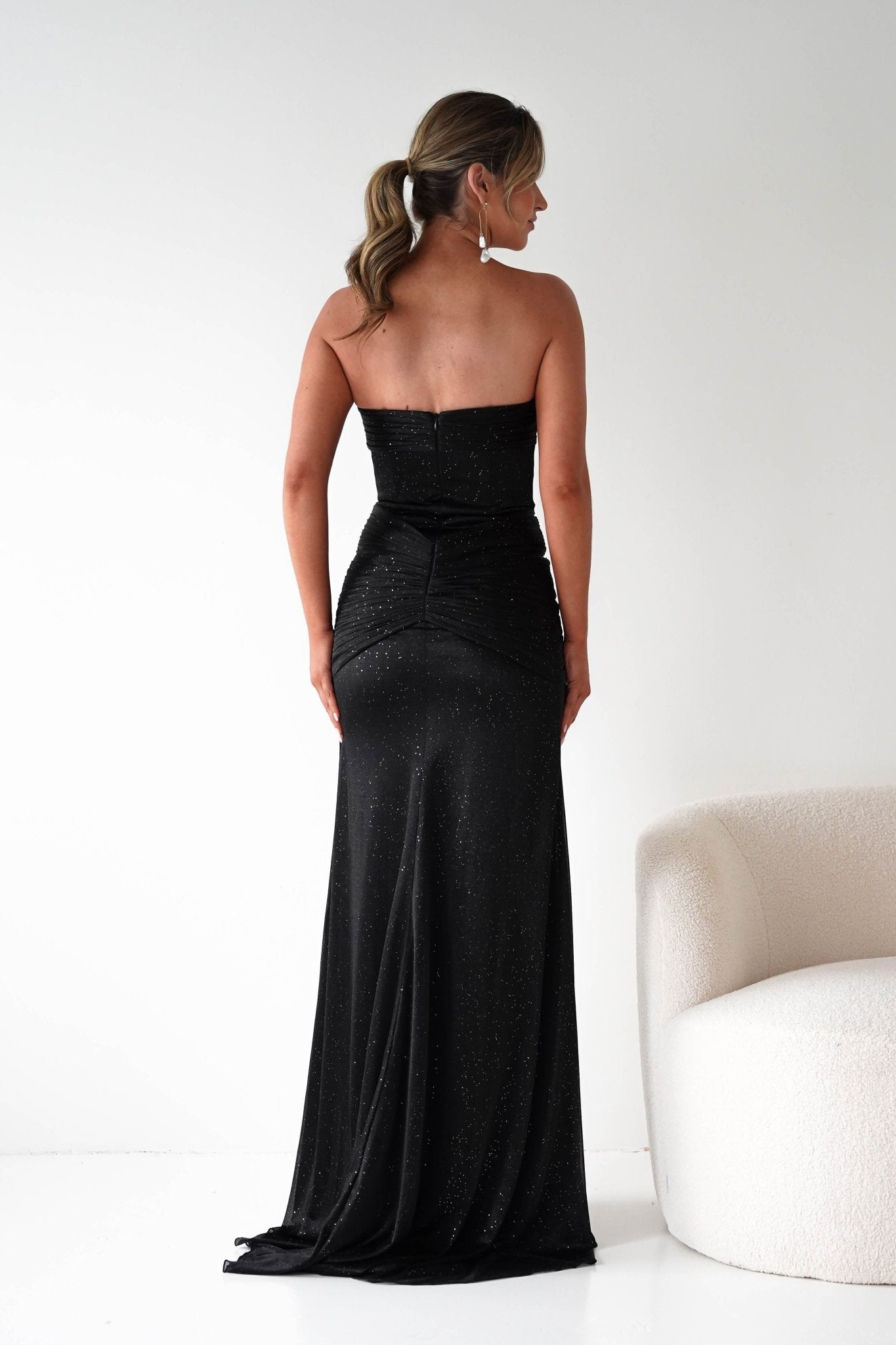 Oh Hello Clothing Dresses Nicola Strapless Glitter Gown | Black