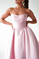 Oh Hello Clothing Women > Clothing > Dresses Phoebe Sweetheart Strapless Midi Dress | Pink