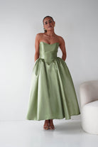 Oh Hello Clothing Women > Clothing > Dresses Phoebe Sweetheart Strapless Midi Dress | Sage