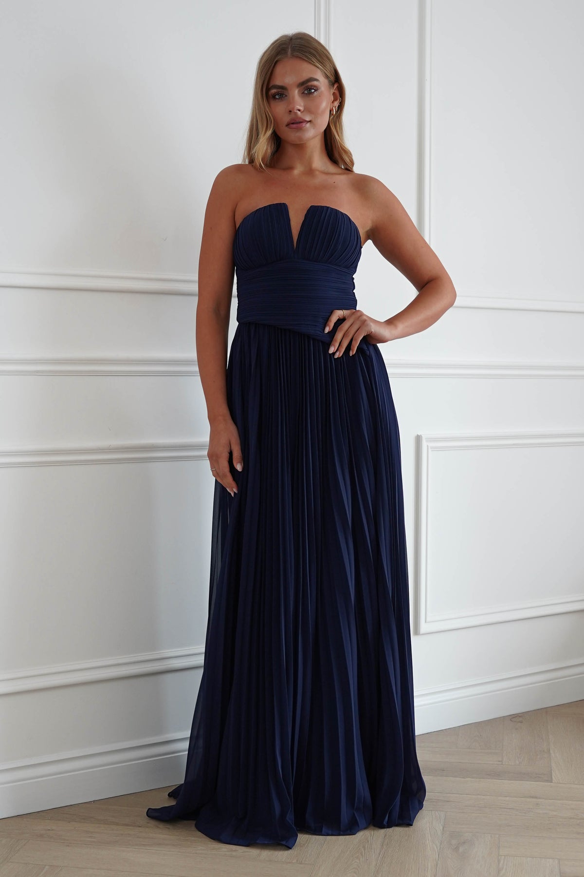 Oh Hello Clothing Women > Clothing > Dresses Porto Strapless Pleated Chiffon Maxi Dress | Navy