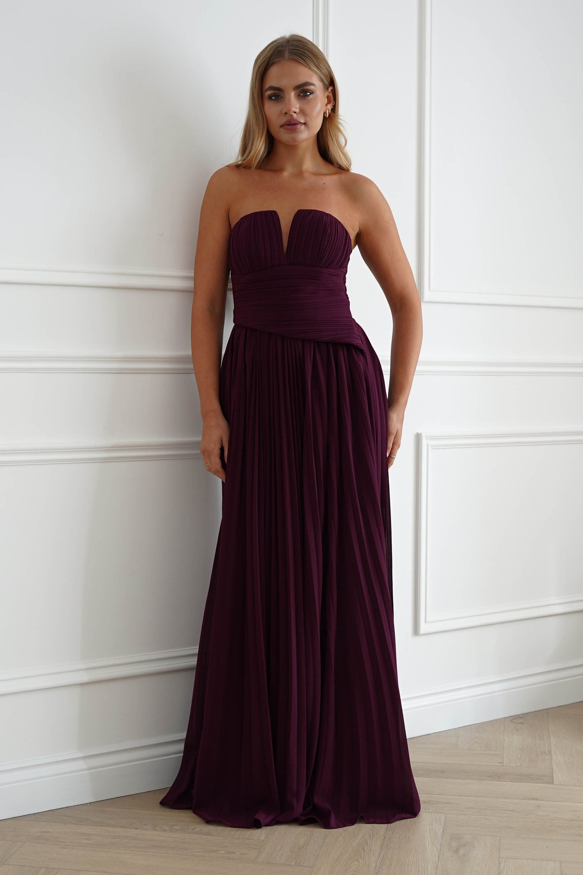 Oh Hello Clothing Women > Clothing > Dresses Porto Strapless Pleated Chiffon Maxi Dress | Wine