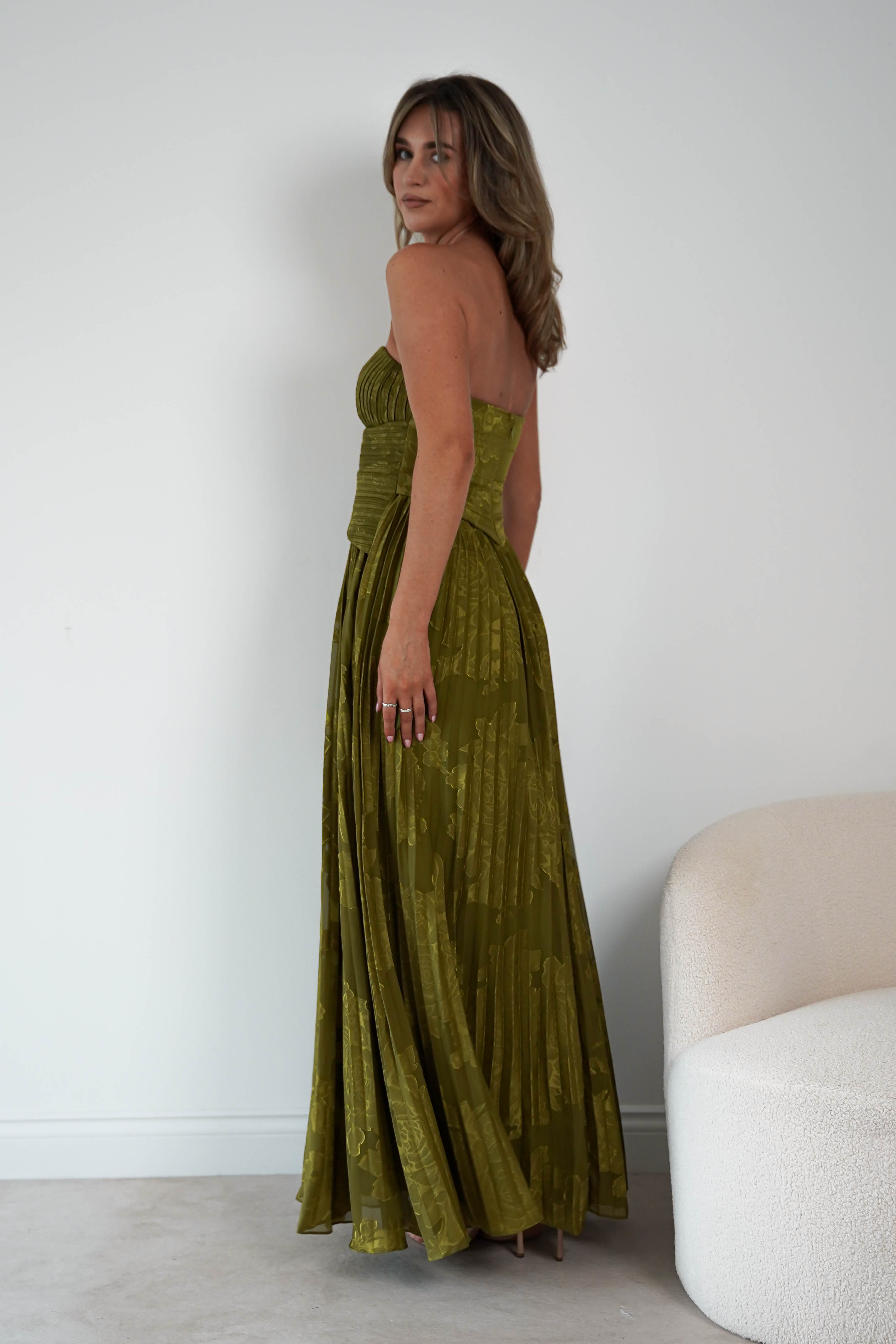 Oh Hello Clothing Women > Clothing > Dresses Rubi Floral Textured Ruffle Pleated Maxi Dress | Green
